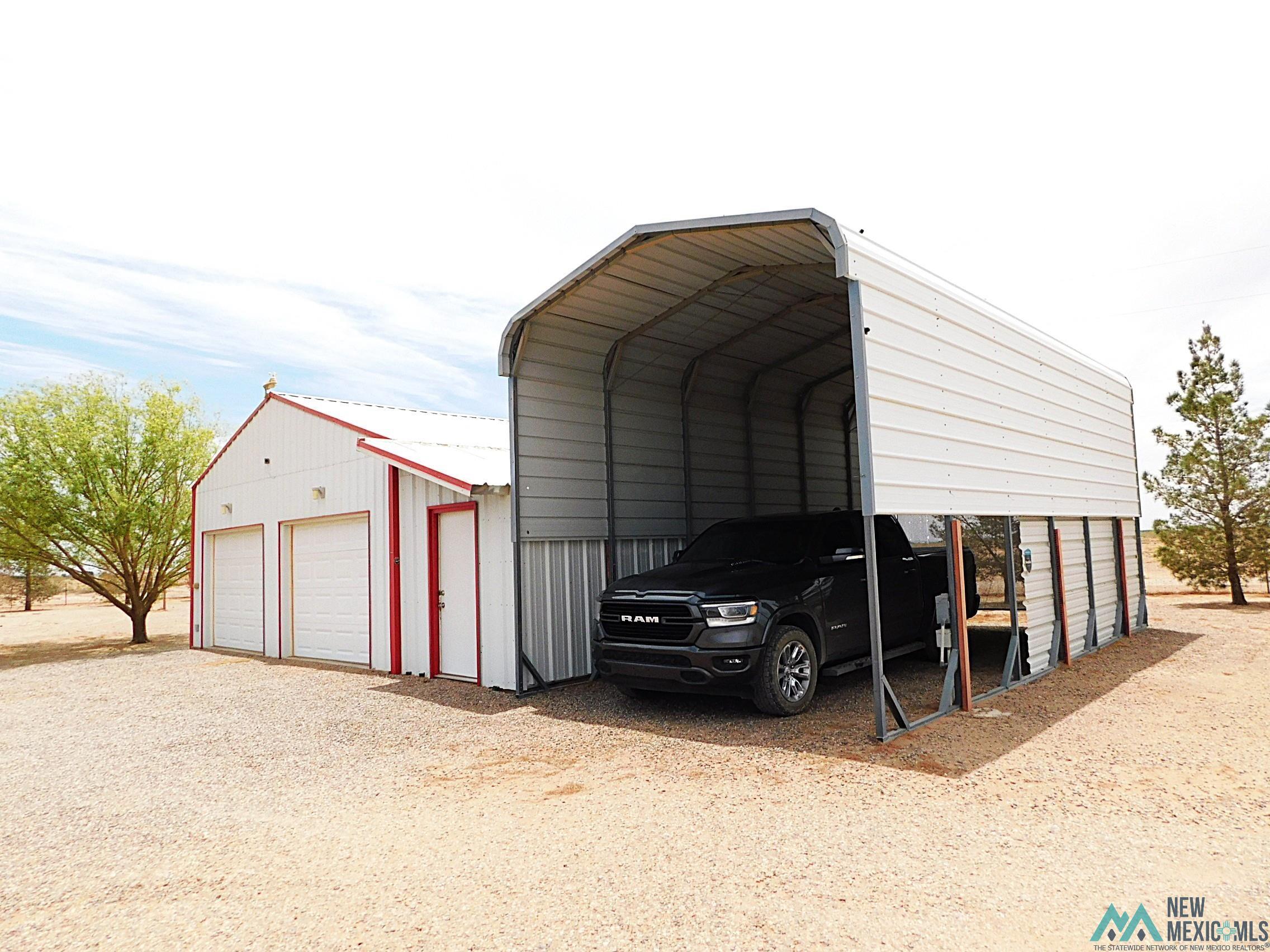 4550 Sundown Rd Se Rd, Deming, Texas image 4