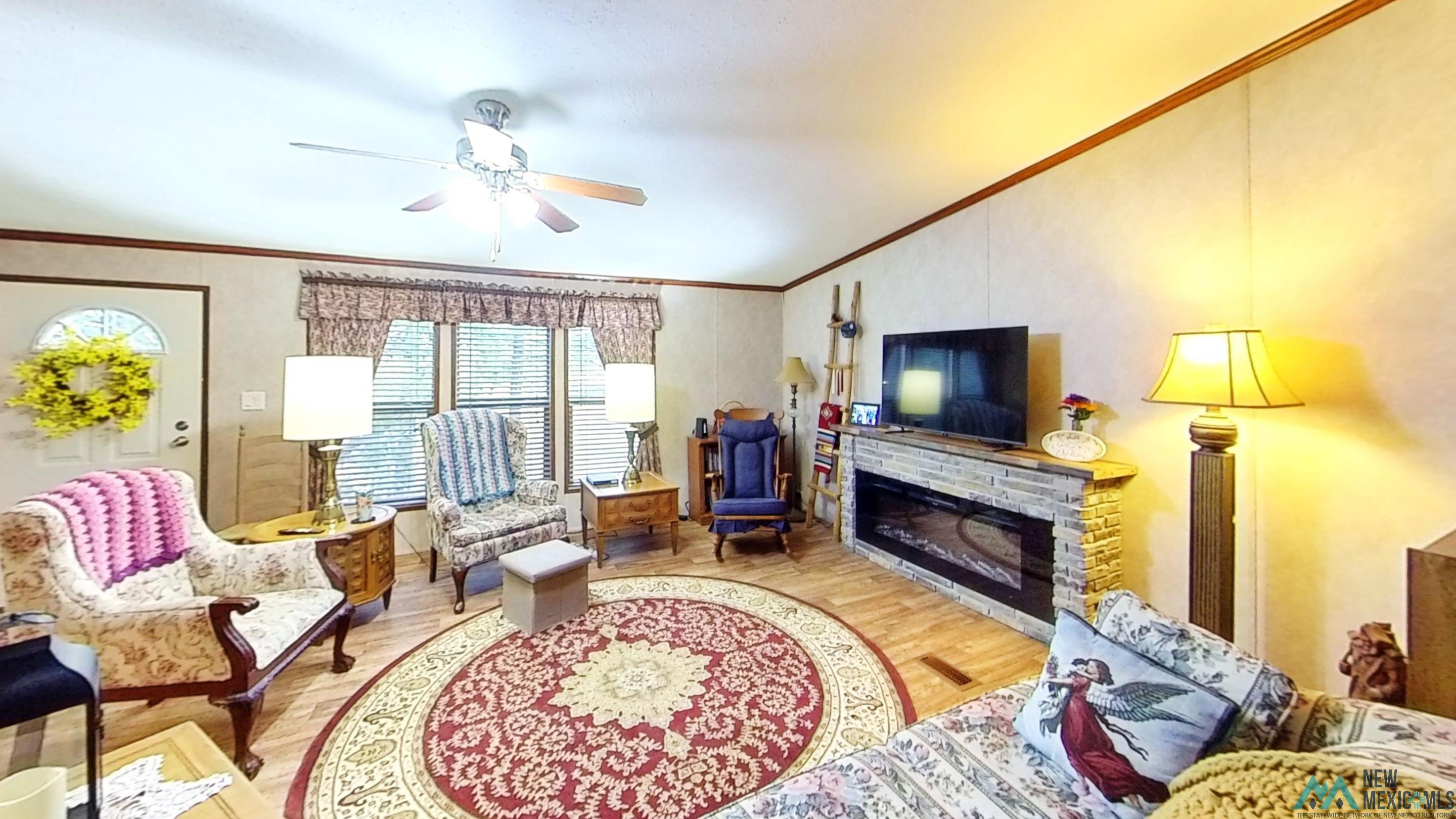 44 Pine Drive, Vanderwagen, Texas image 3