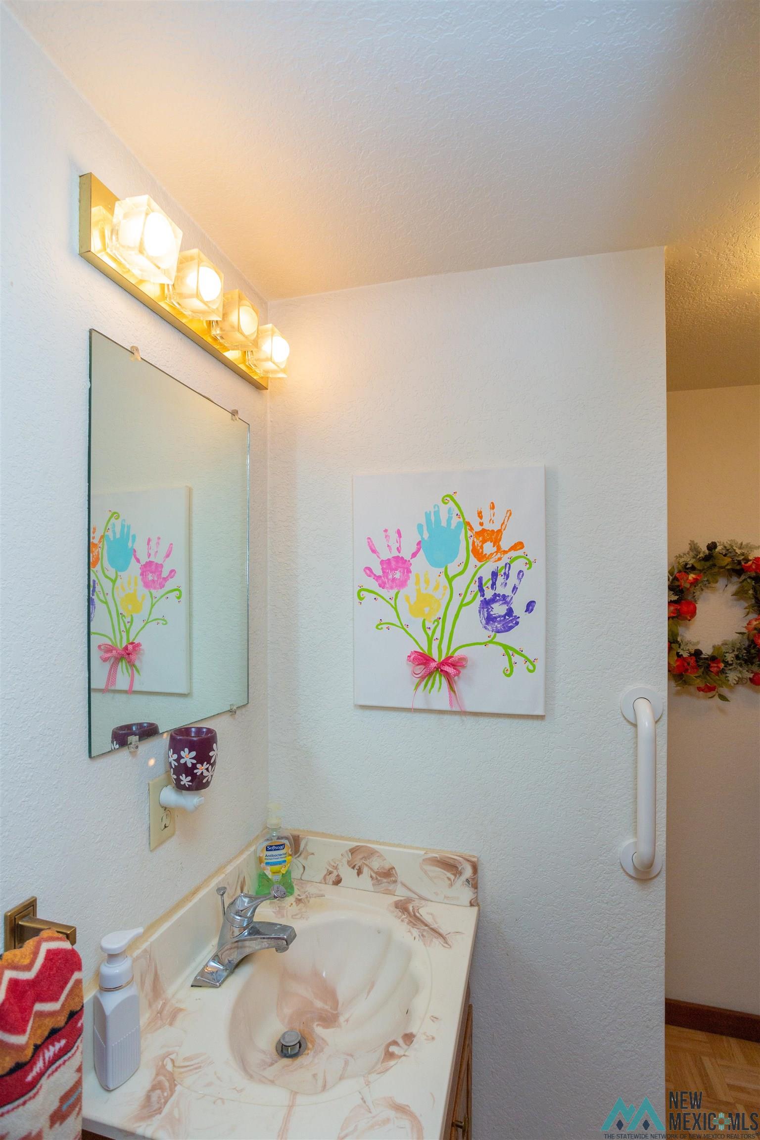 Artesia, New Mexico 88210, United States, 4 Bedrooms Bedrooms, ,4 BathroomsBathrooms,Residential,Active,177528