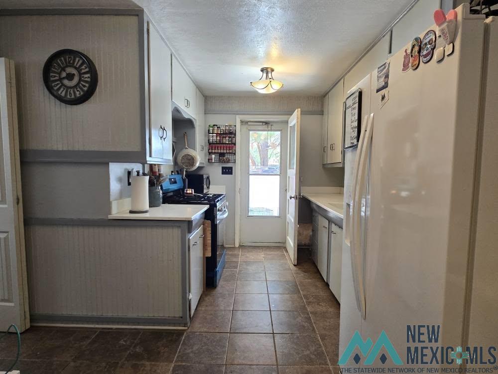 210 Vine Street, Carlsbad, Texas image 9