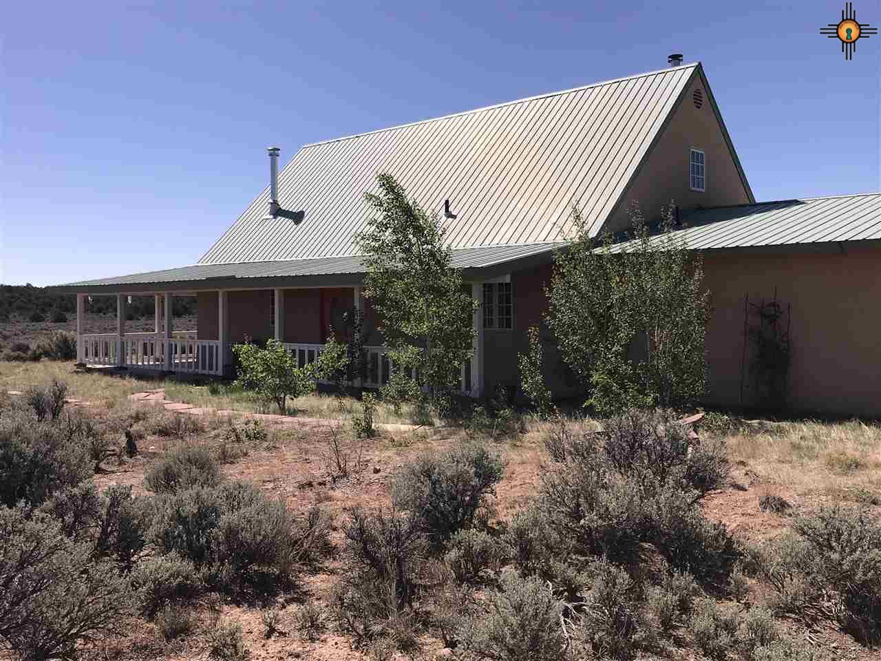 MM 372 Us Highway 285, Tres Piedras, New Mexico image 2