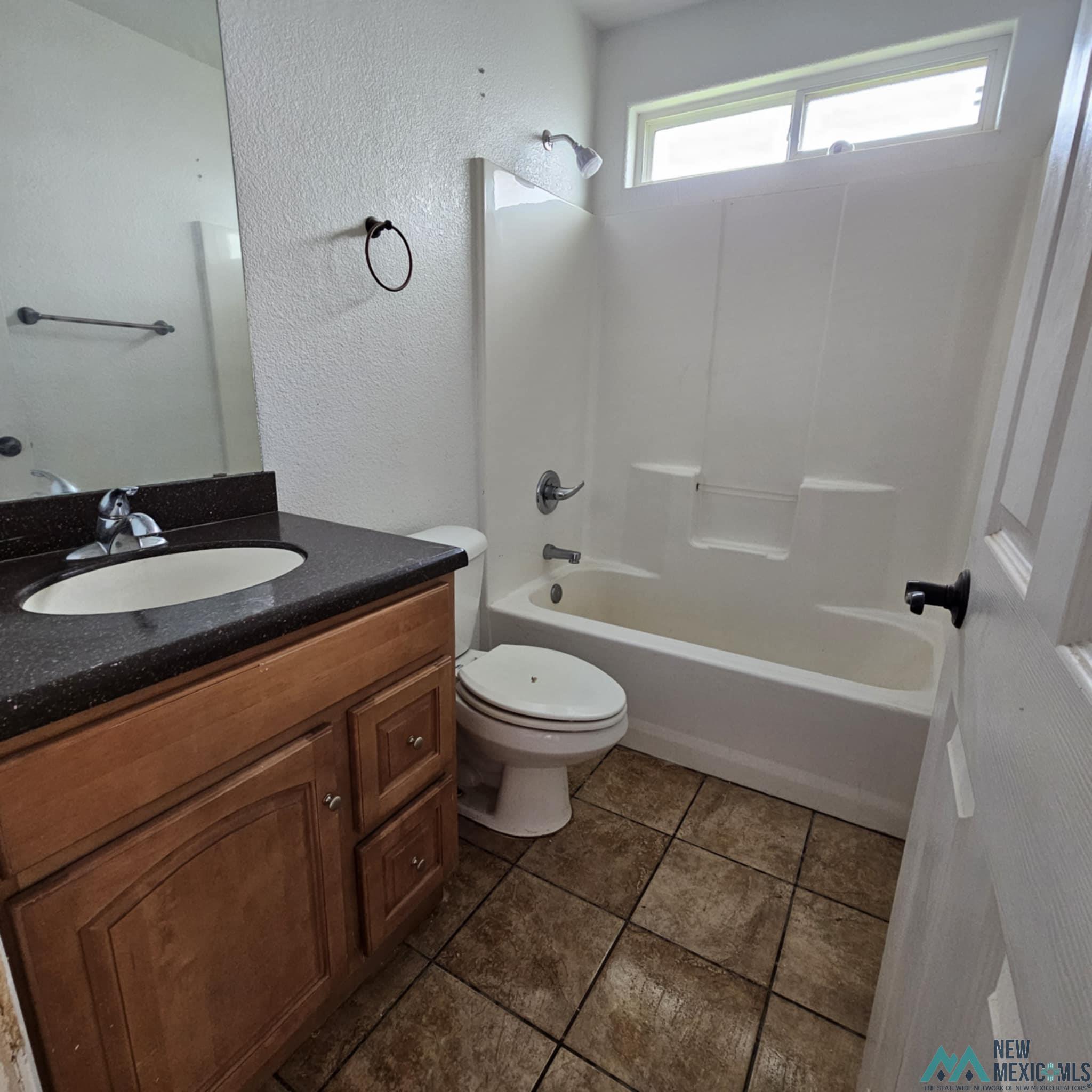 Clovis, New Mexico 88101, United States, 3 Bedrooms Bedrooms, ,2 BathroomsBathrooms,Residential,Active,196884