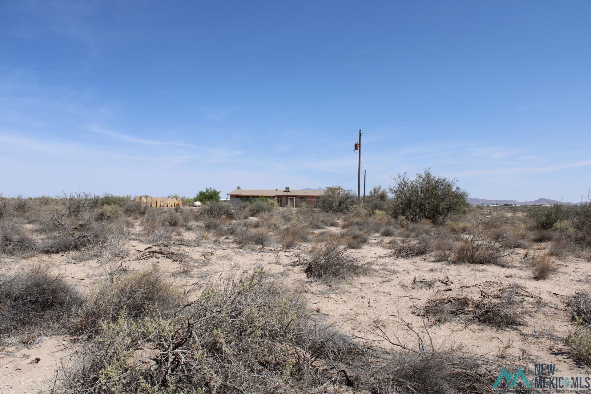 Camila Rd Se, Deming, New Mexico image 2