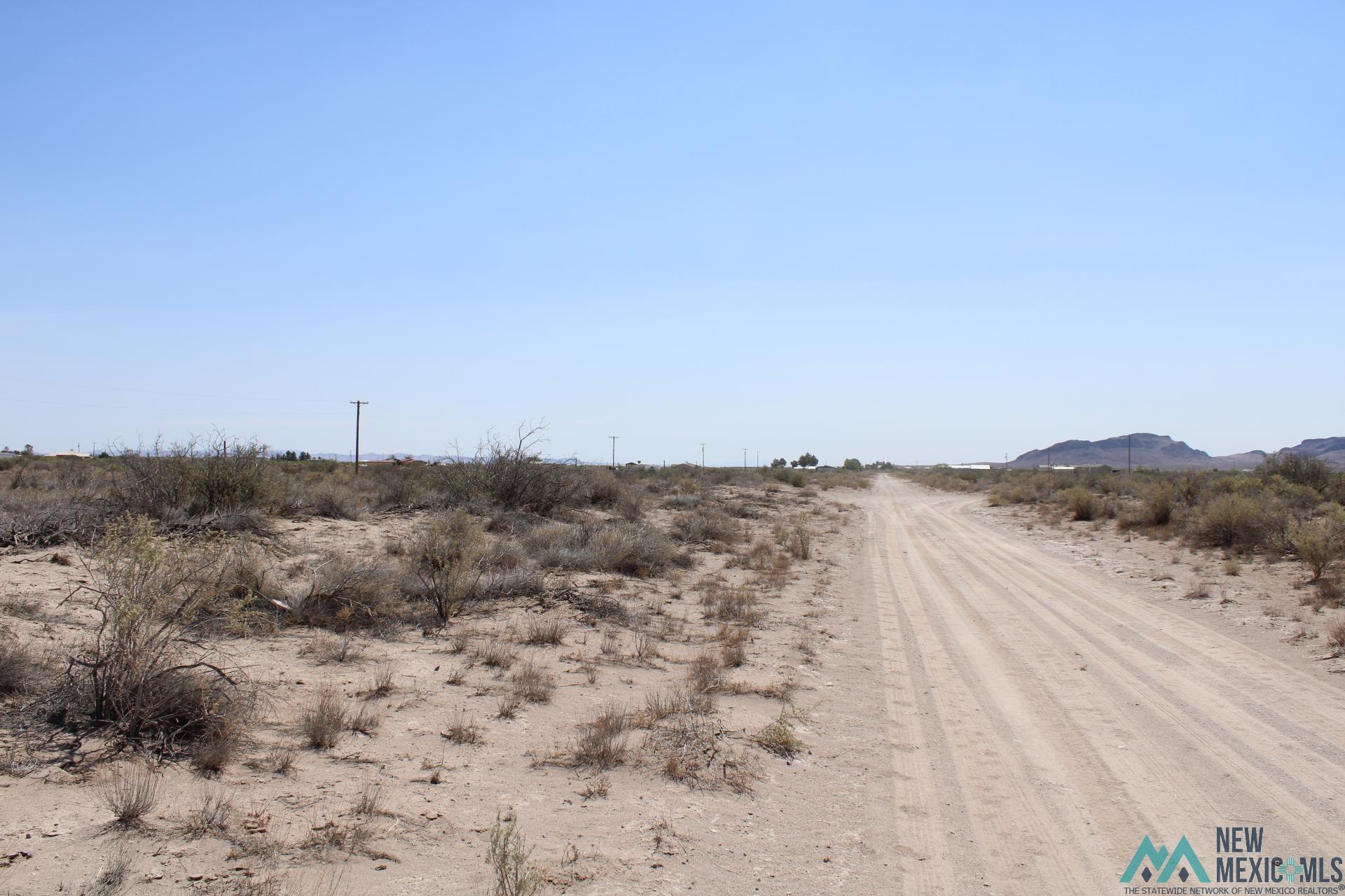 Camila Rd Se, Deming, New Mexico image 4