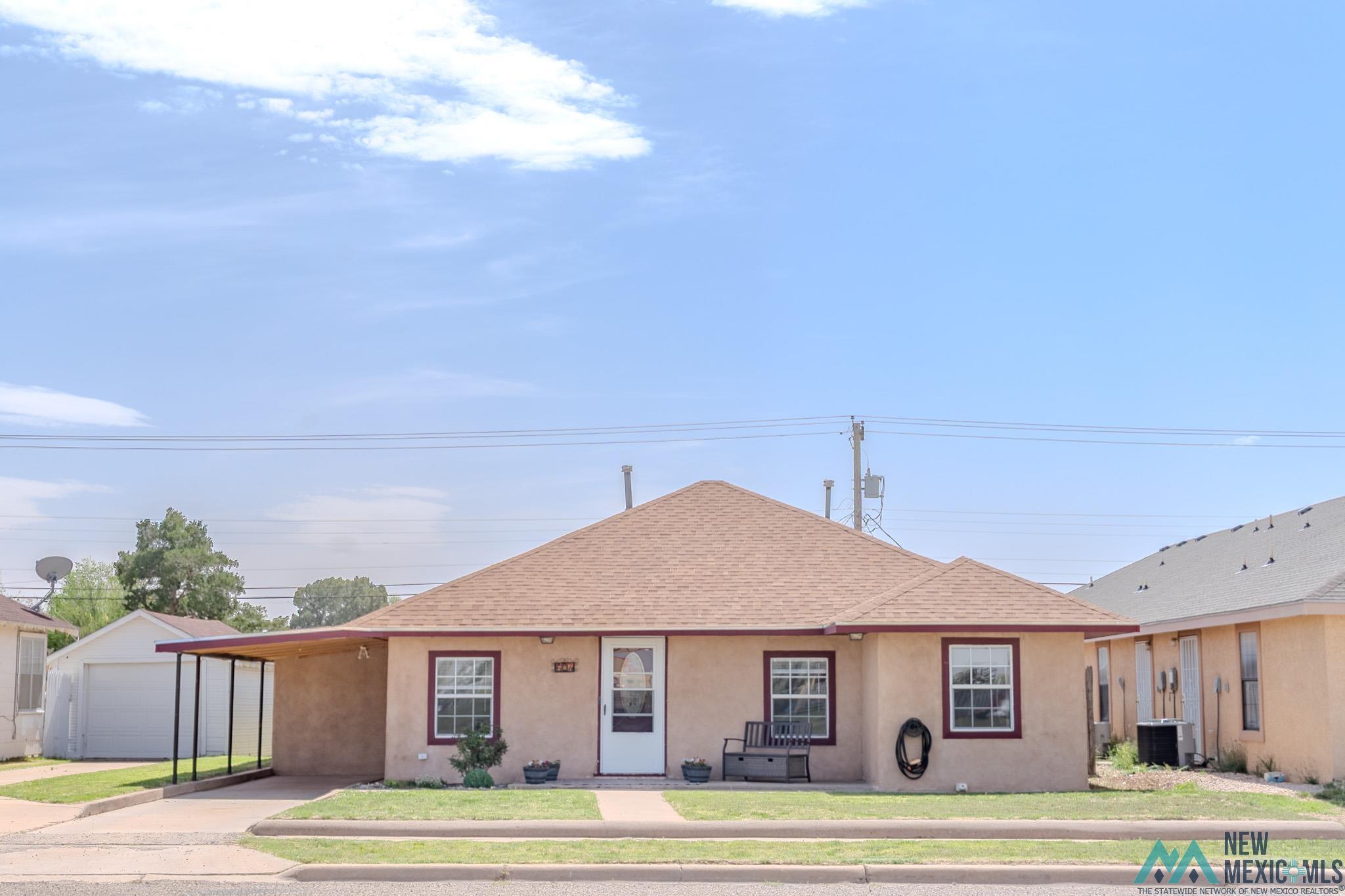 604 S Abilene Ave, Portales, Texas image 1