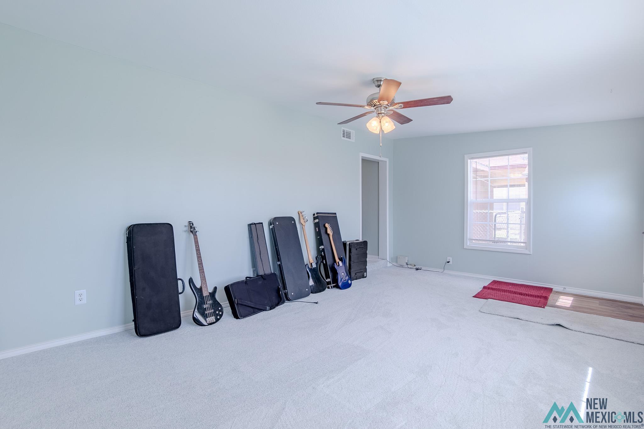 604 S Abilene Ave, Portales, Texas image 17