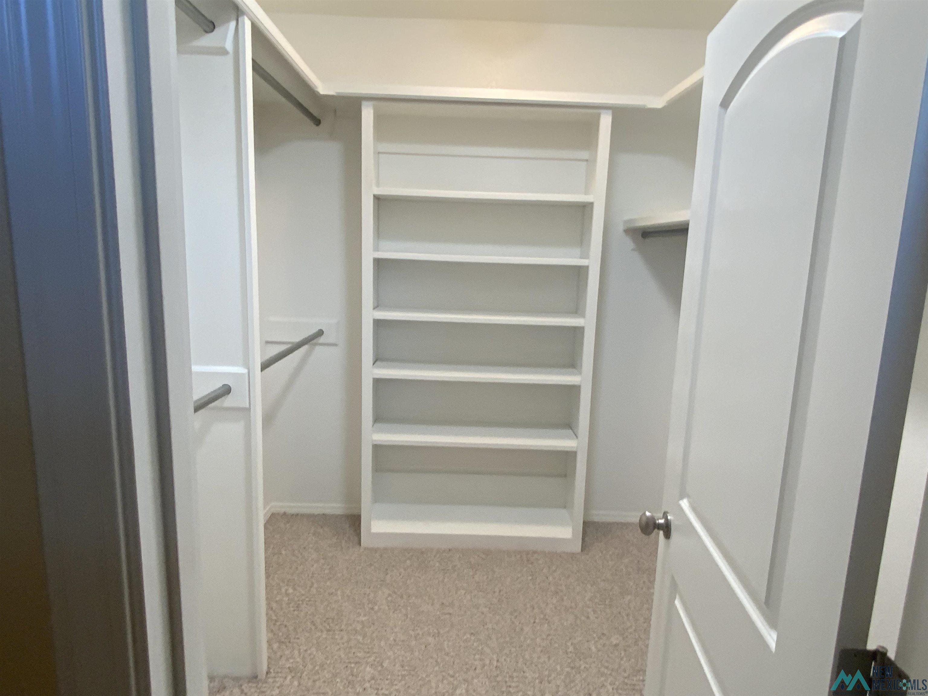 Roswell, New Mexico 88201, United States, 2 Bedrooms Bedrooms, ,2 BathroomsBathrooms,Residential,Active,218757