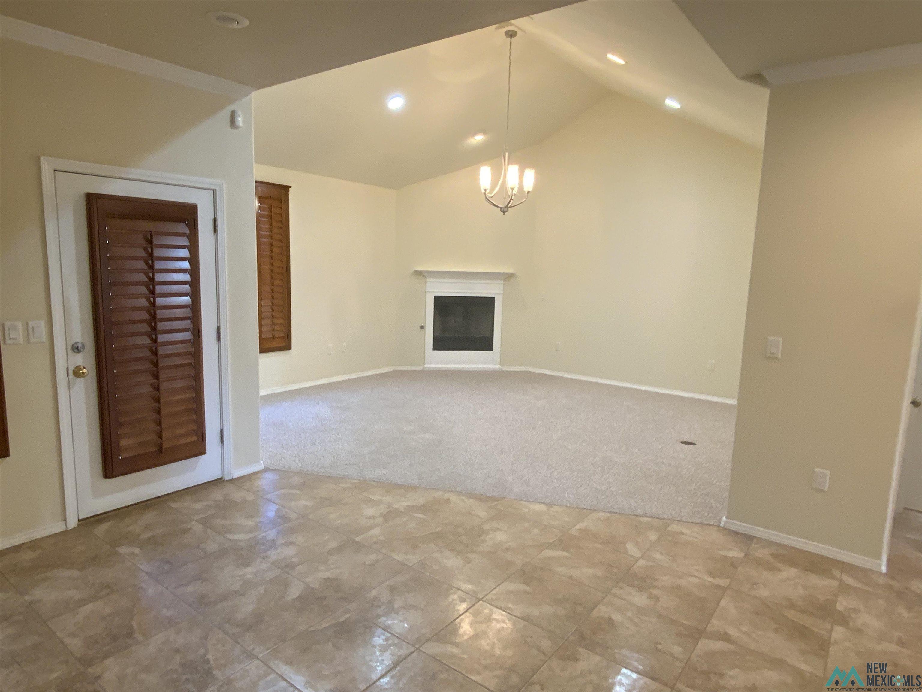 Roswell, New Mexico 88201, United States, 2 Bedrooms Bedrooms, ,2 BathroomsBathrooms,Residential,Active,218757