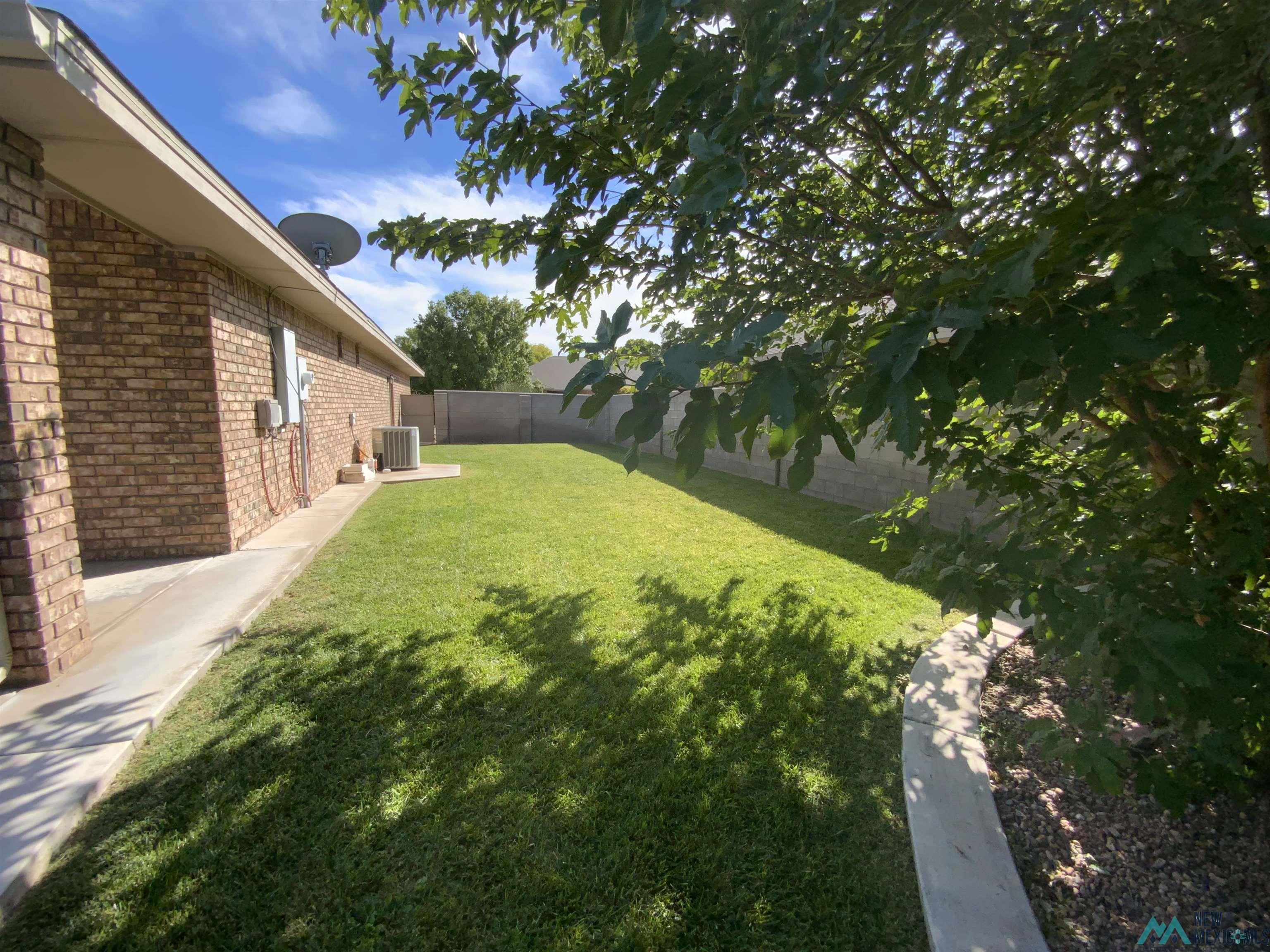 Roswell, New Mexico 88201, United States, 2 Bedrooms Bedrooms, ,2 BathroomsBathrooms,Residential,Active,218757