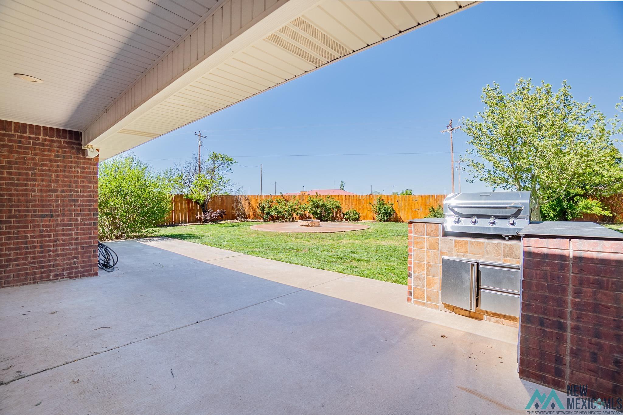 4432 Sandstone Drive, Clovis, Texas image 26