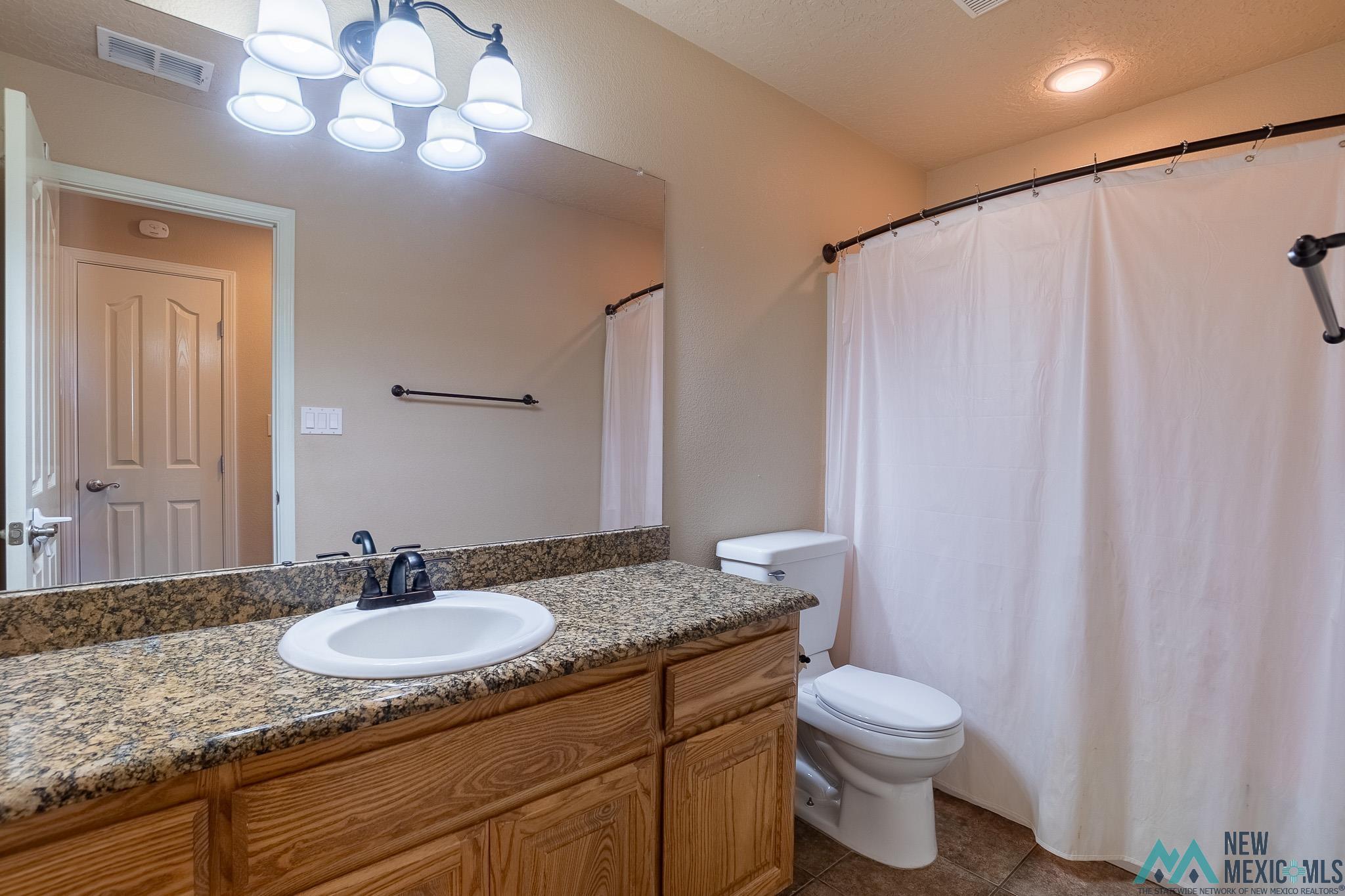 4432 Sandstone Drive, Clovis, Texas image 18