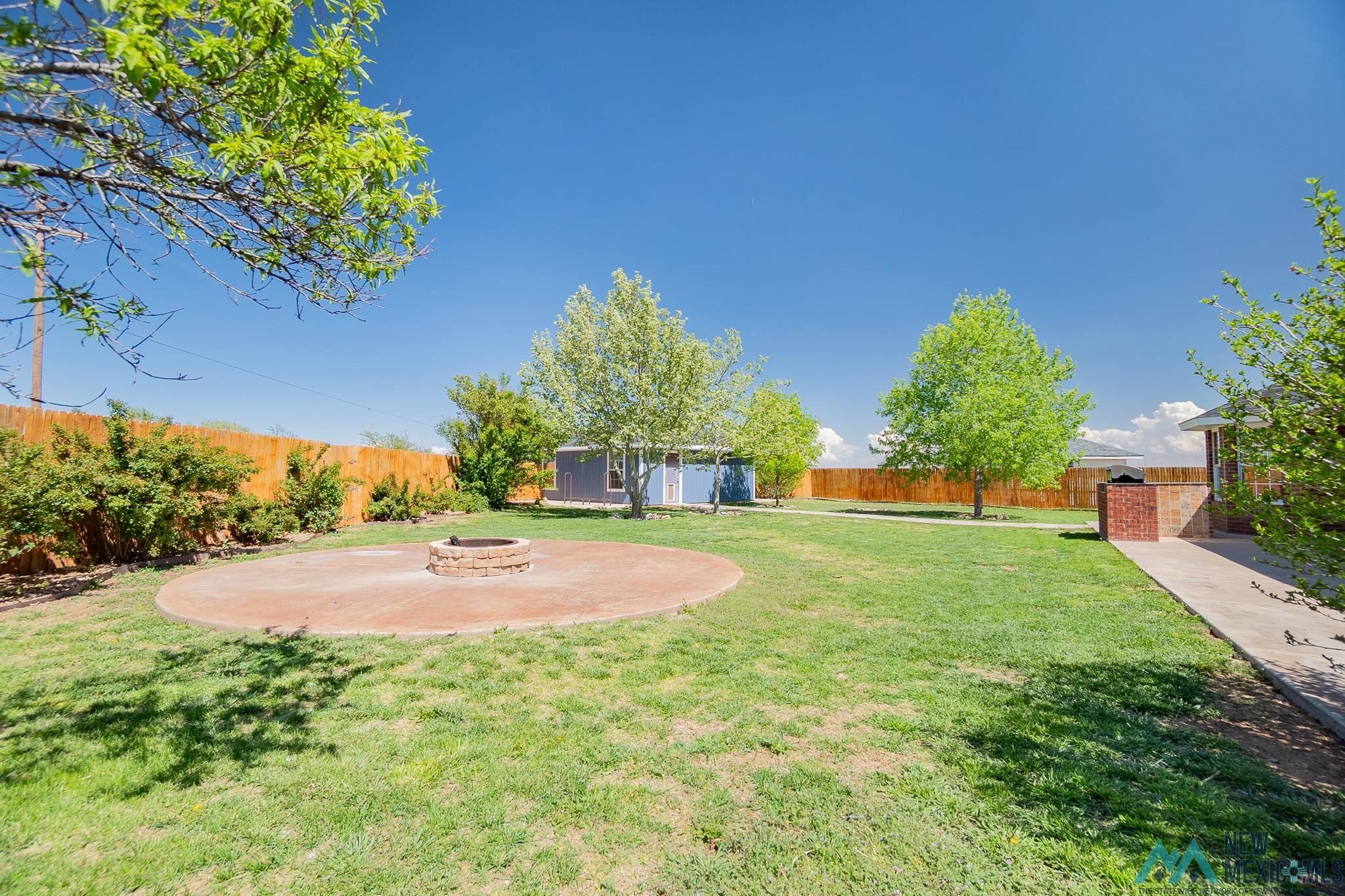 4432 Sandstone Drive, Clovis, Texas image 24