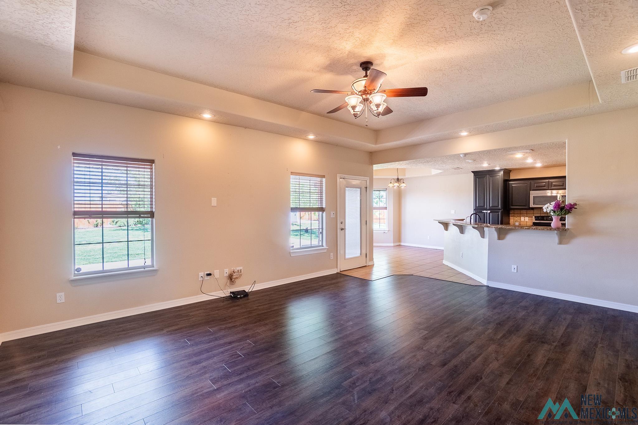 4432 Sandstone Drive, Clovis, Texas image 8