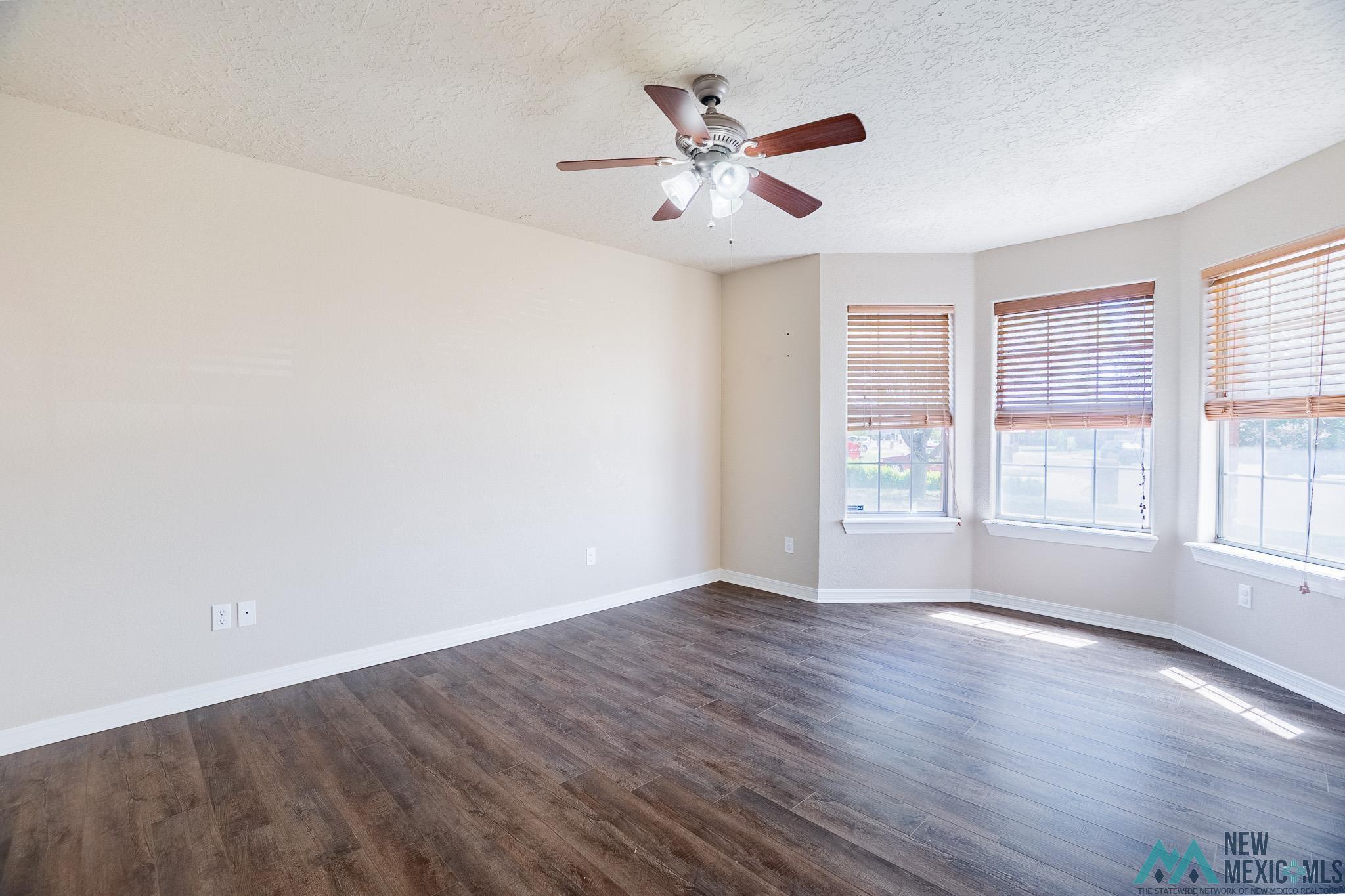 4432 Sandstone Drive, Clovis, Texas image 16