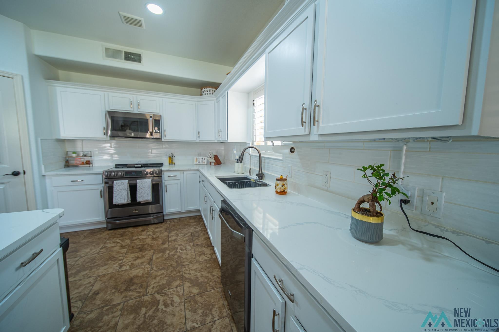 210 Goin Home Court, Carlsbad, New Mexico image 10