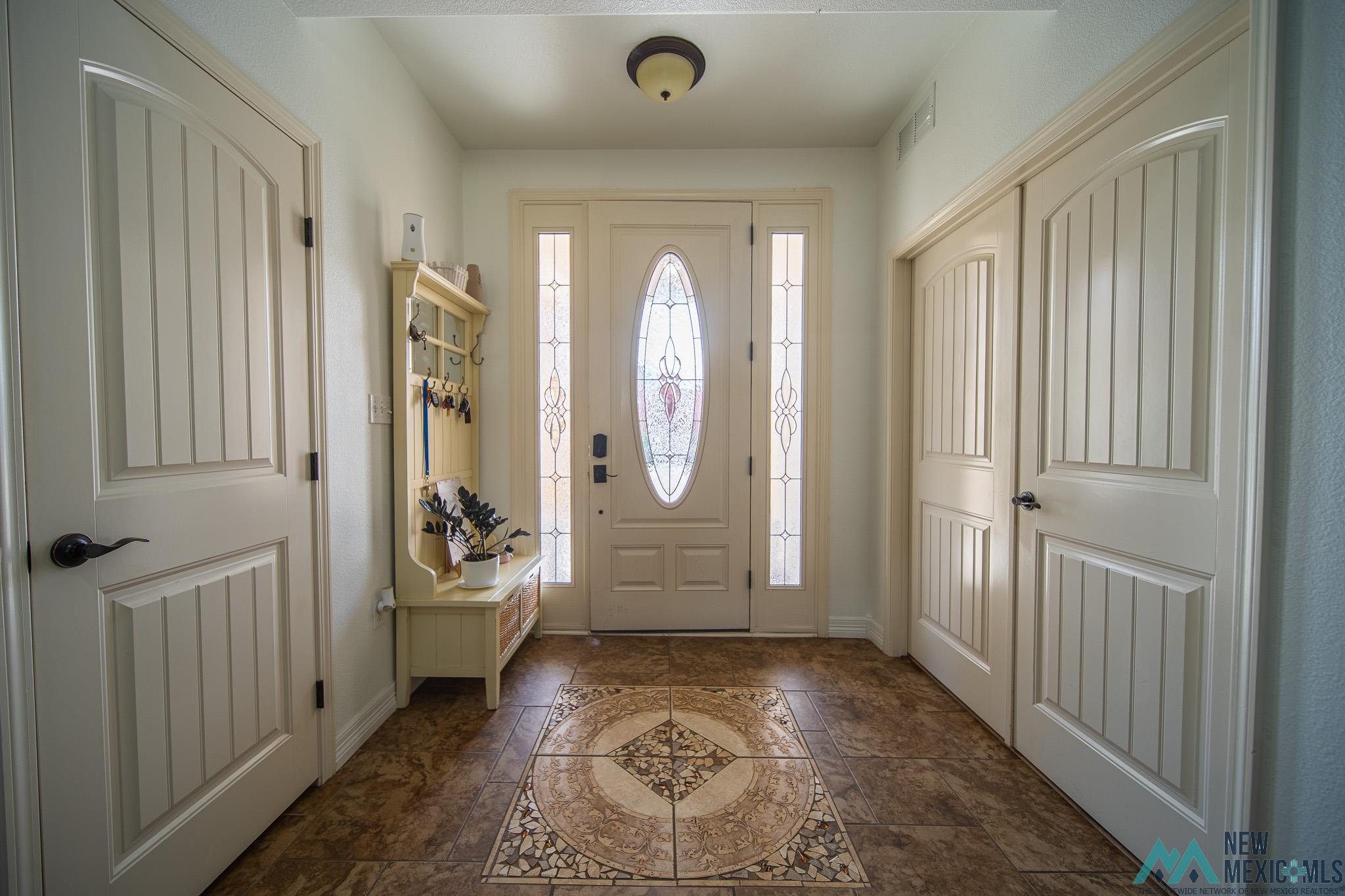210 Goin Home Court, Carlsbad, New Mexico image 2