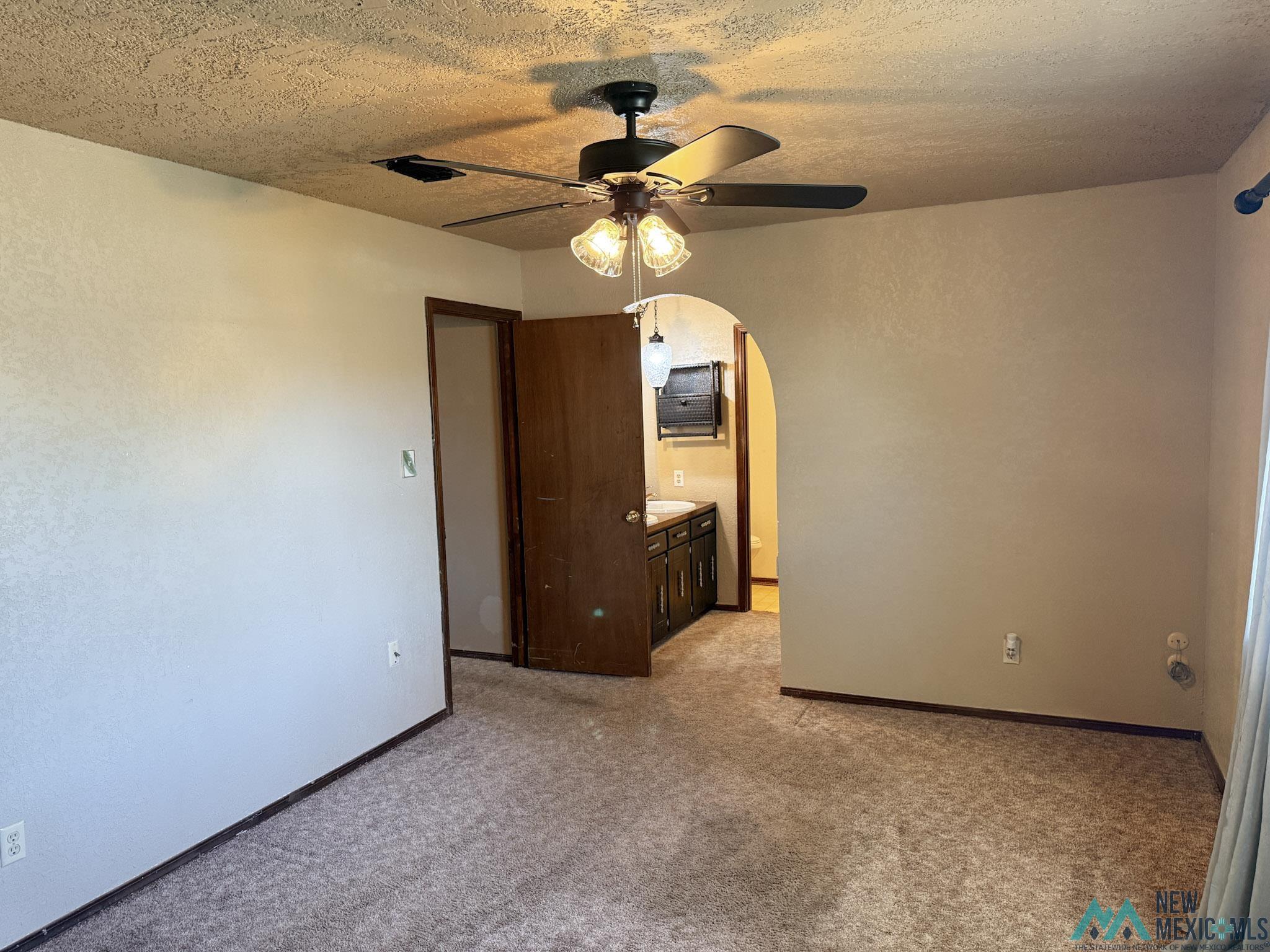 417 Merrill Drive, Clovis, Texas image 35