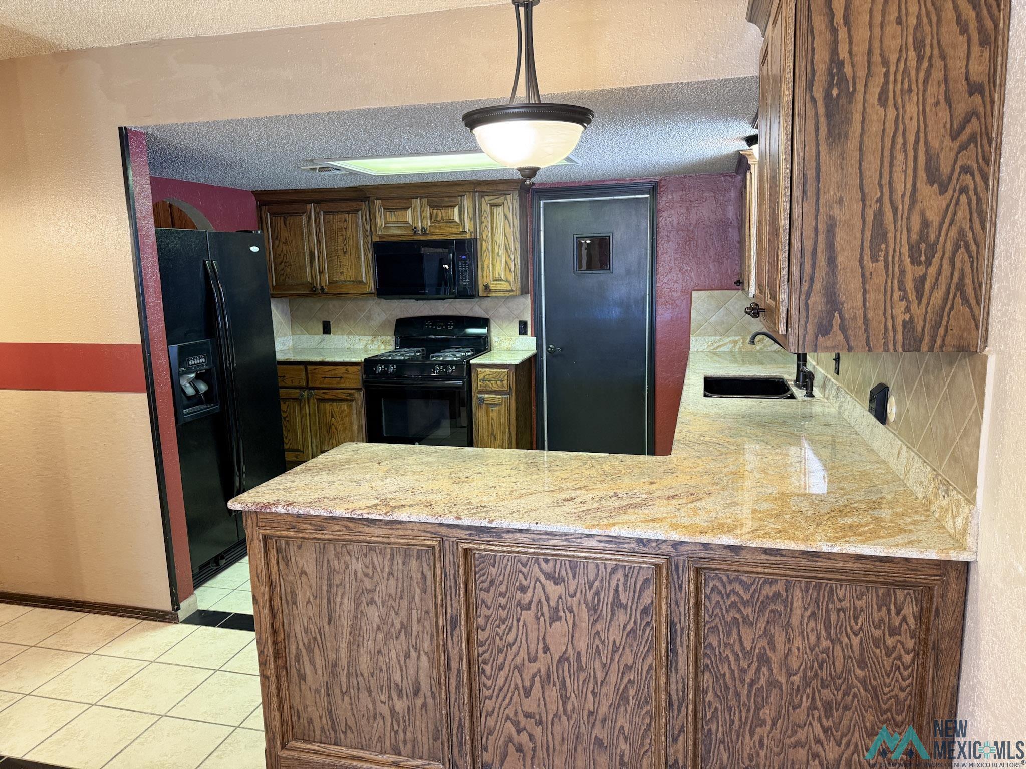 417 Merrill Drive, Clovis, Texas image 16