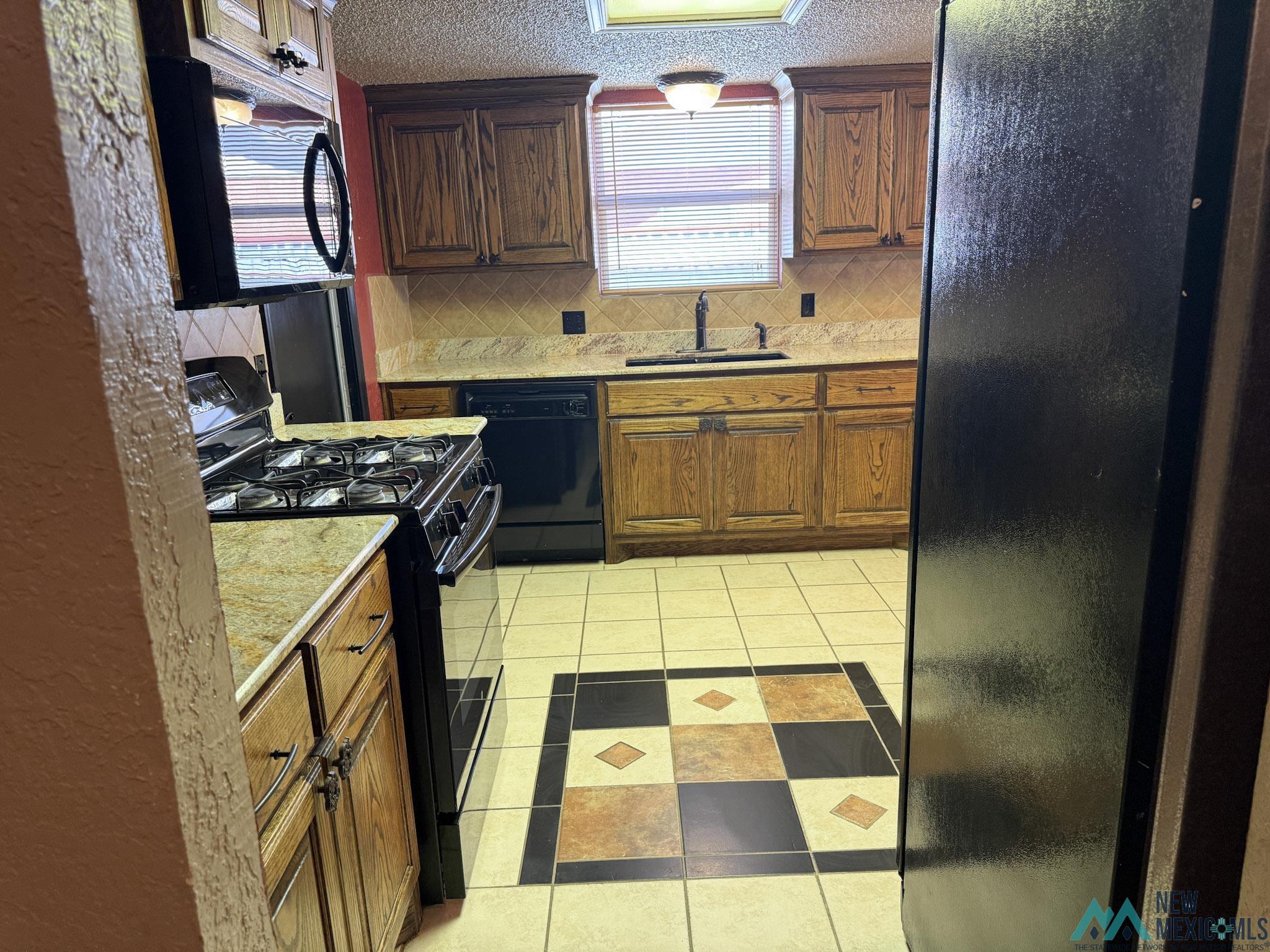 417 Merrill Drive, Clovis, Texas image 18