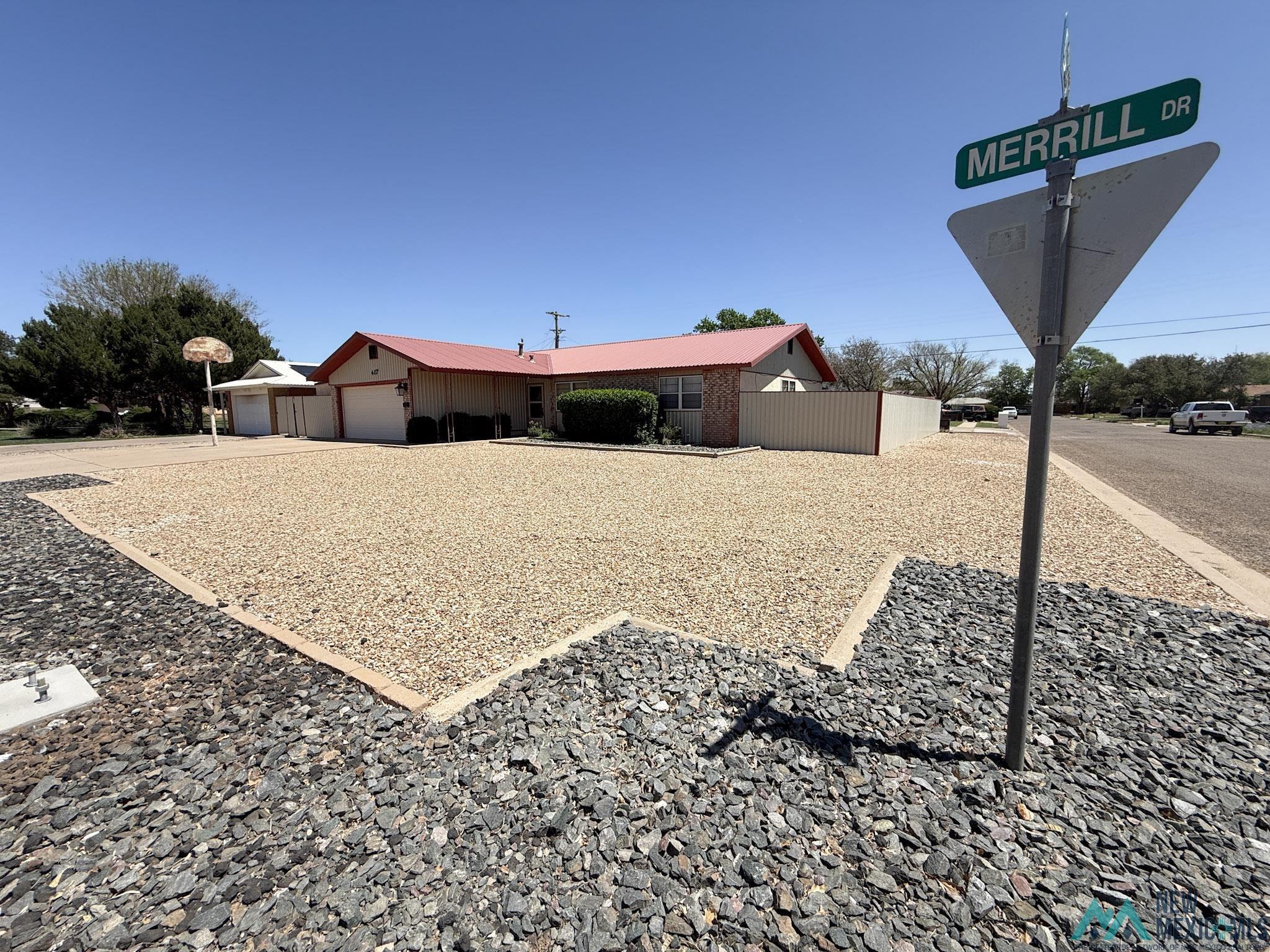 417 Merrill Drive, Clovis, Texas image 4