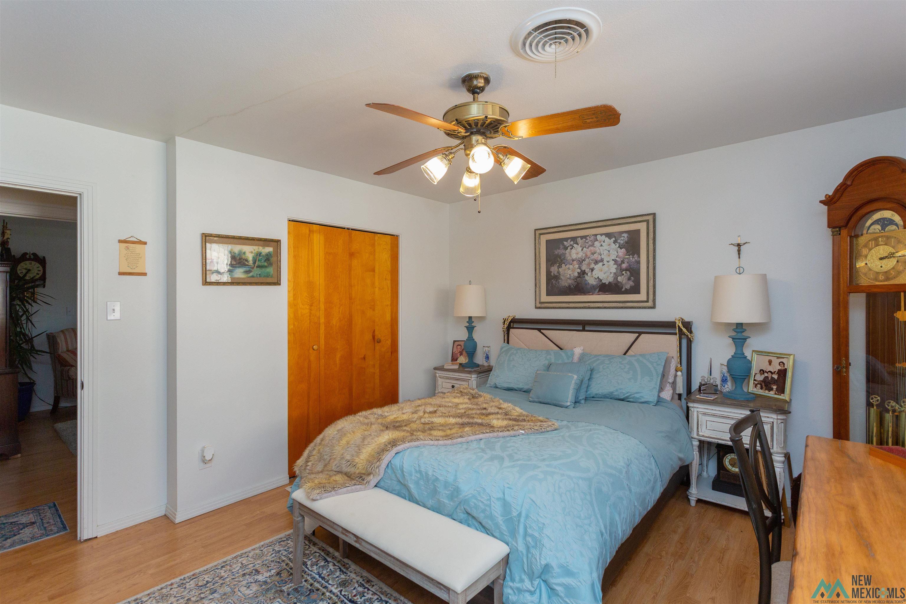 2701 W 8th Street, Roswell, Texas image 32