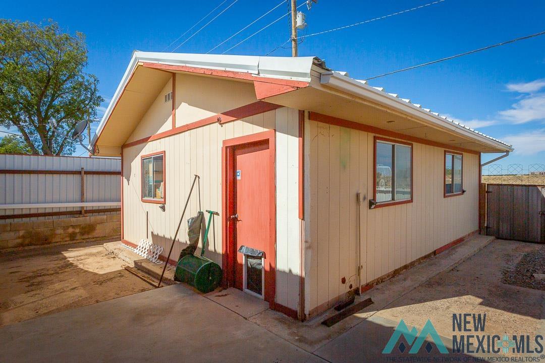 2701 W 8th Street, Roswell, Texas image 49