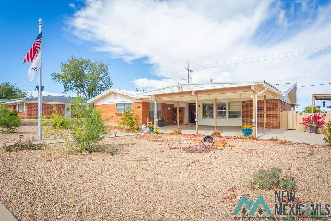 2701 W 8th Street, Roswell, Texas image 2