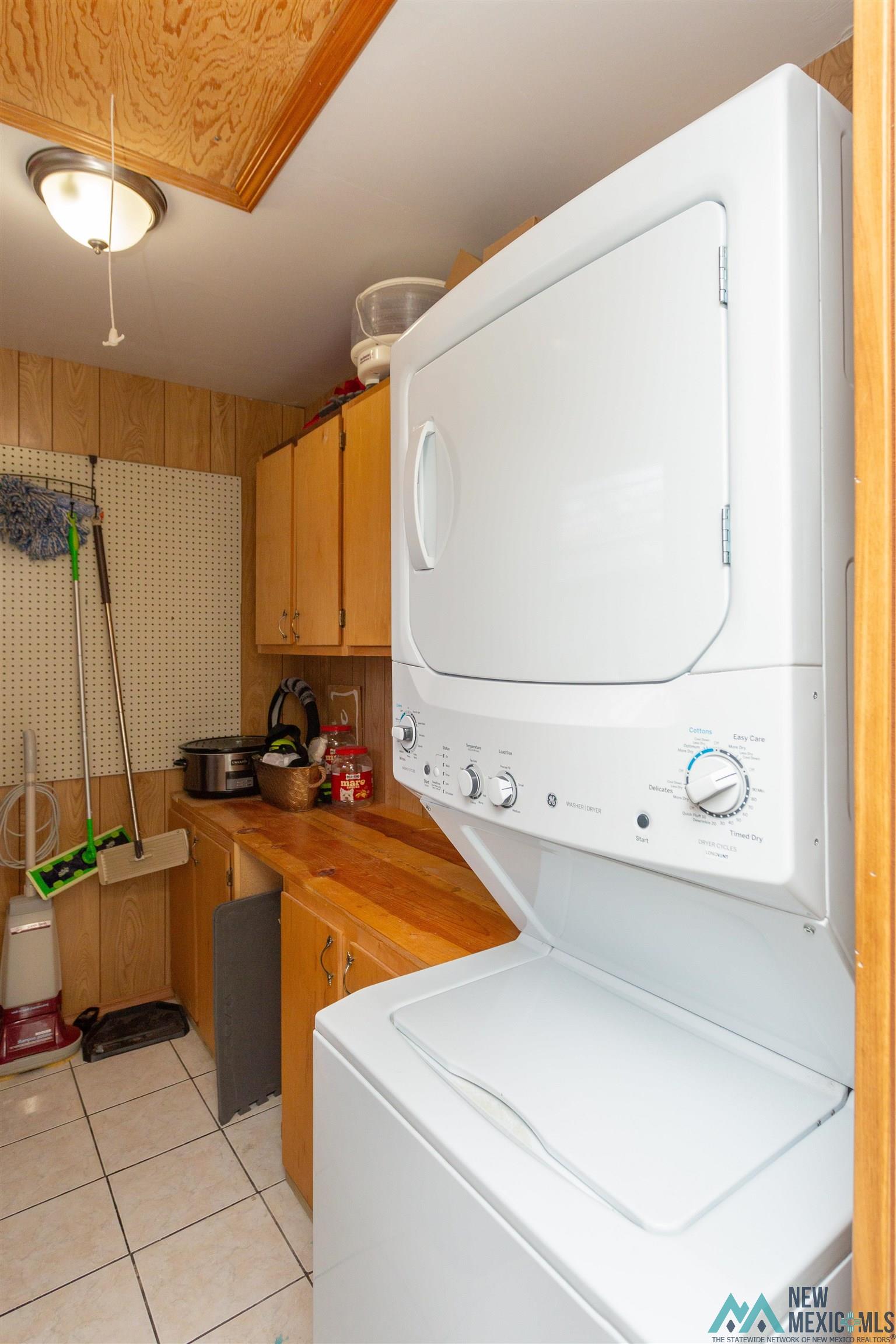 2701 W 8th Street, Roswell, Texas image 25