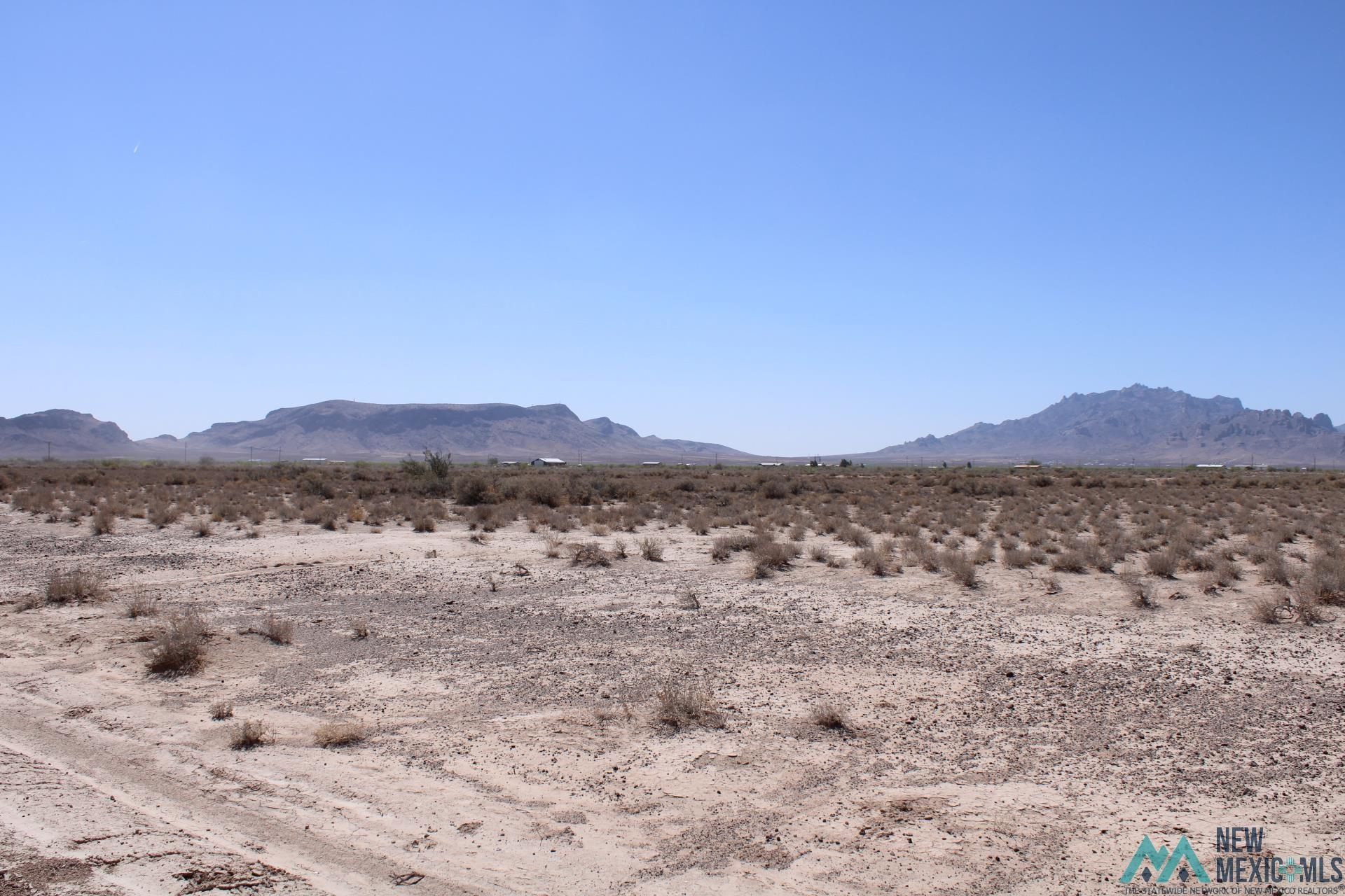 San Augustine Rd Se, Deming, New Mexico image 4