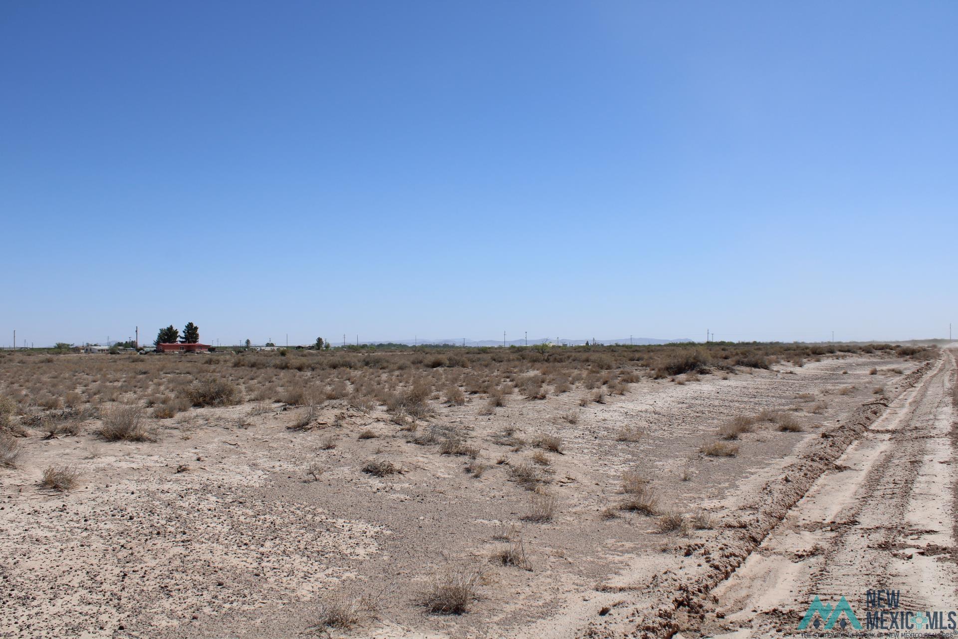 San Augustine Rd Se, Deming, New Mexico image 2