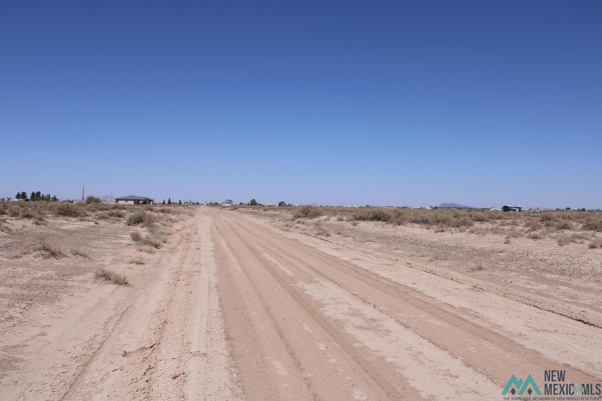 San Augustine Rd Se, Deming, New Mexico image 8