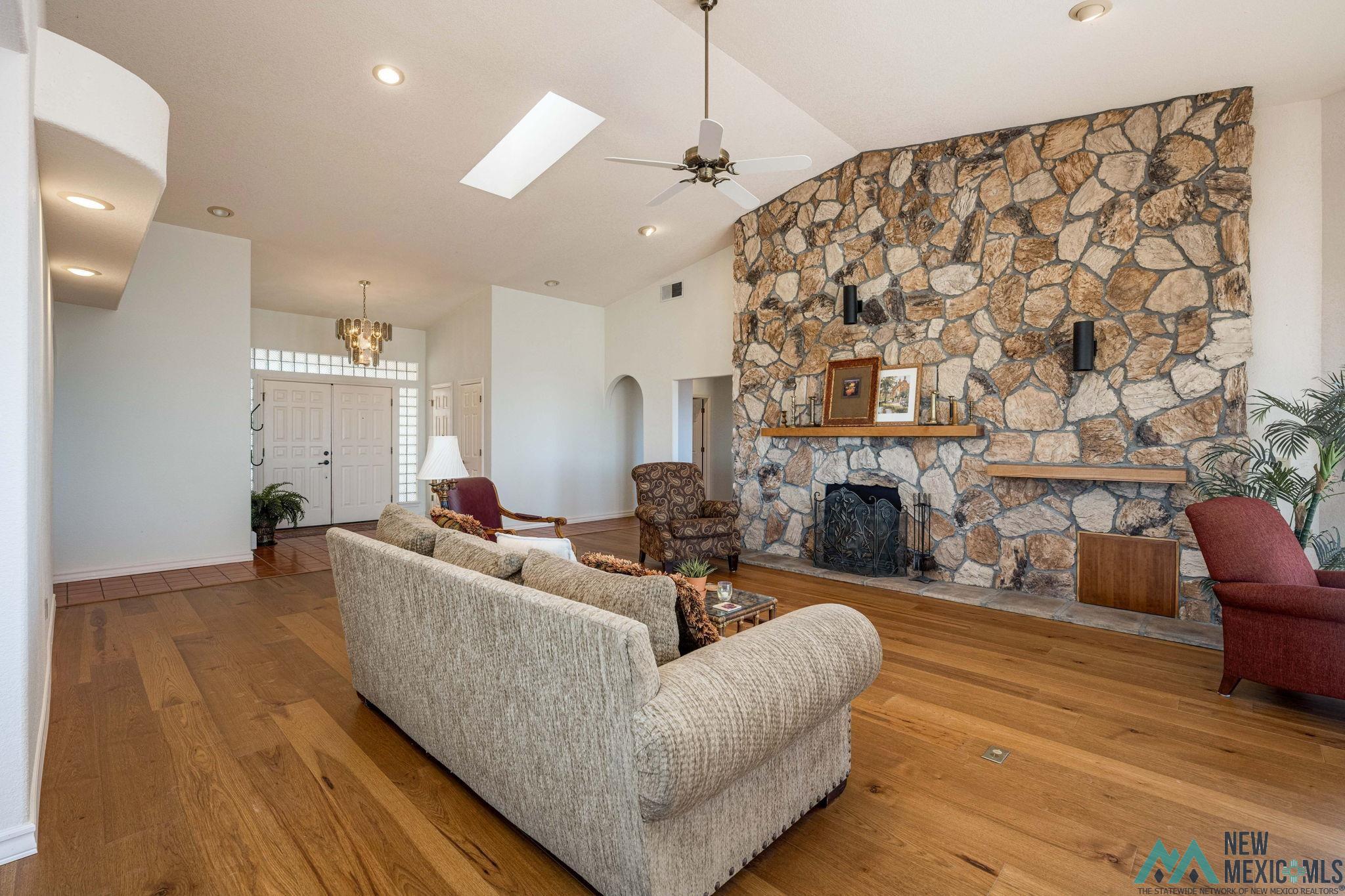 13 Mcrae Court, Elephant Butte, Texas image 12
