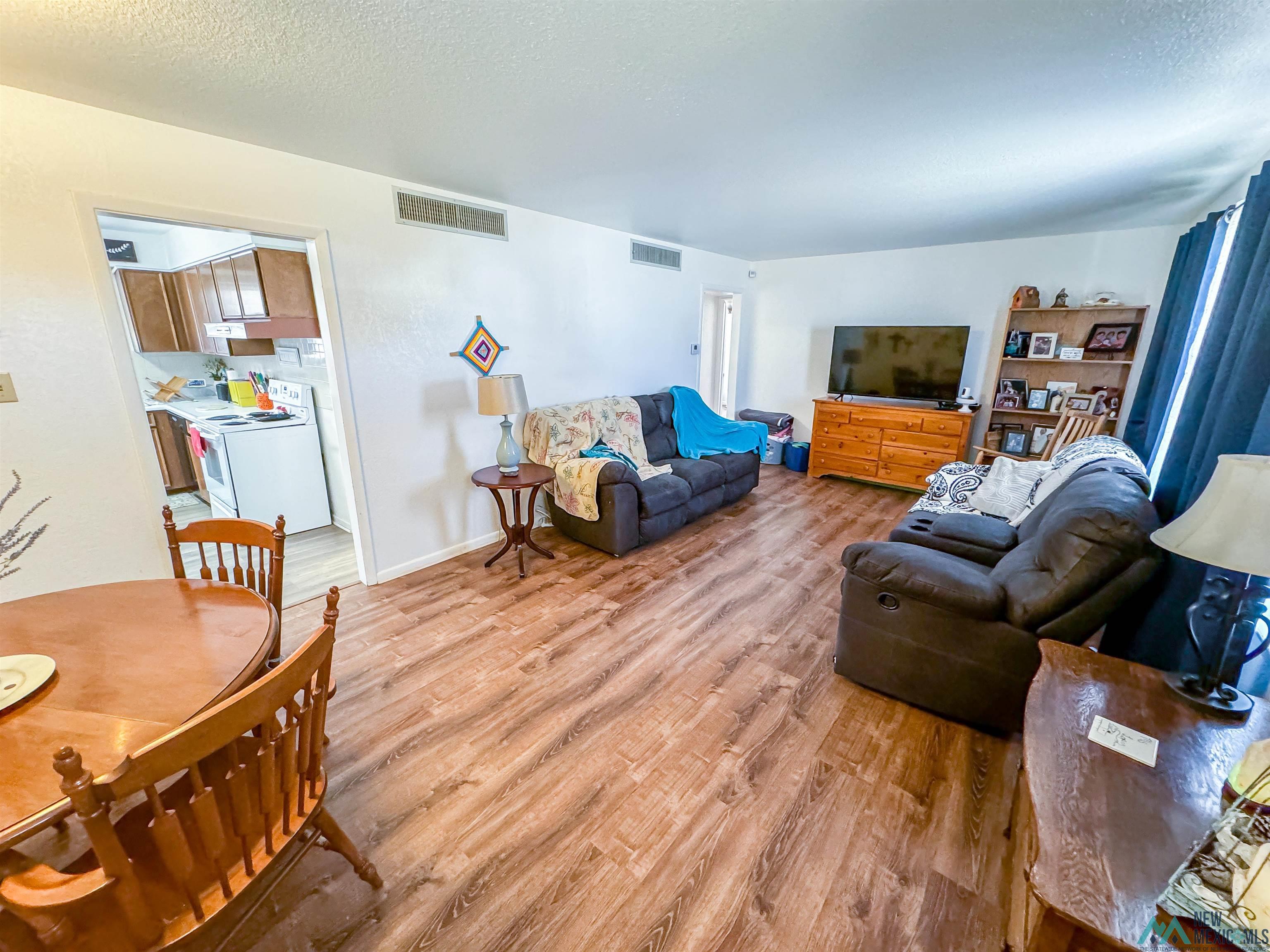 120 S 6th Street, Jal, New Mexico image 4