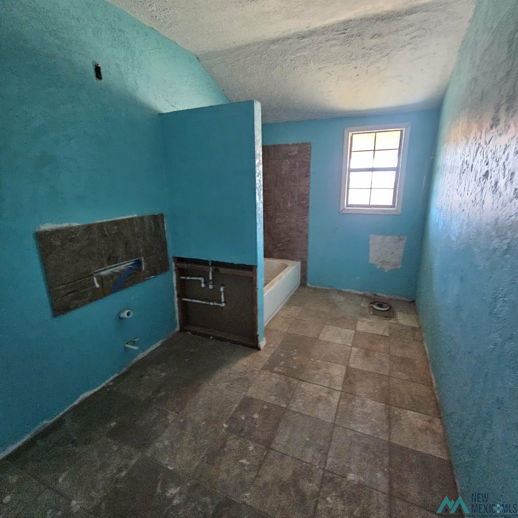 Portales, New Mexico 88130, United States, 3 Bedrooms Bedrooms, ,2 BathroomsBathrooms,Residential,Active,249077