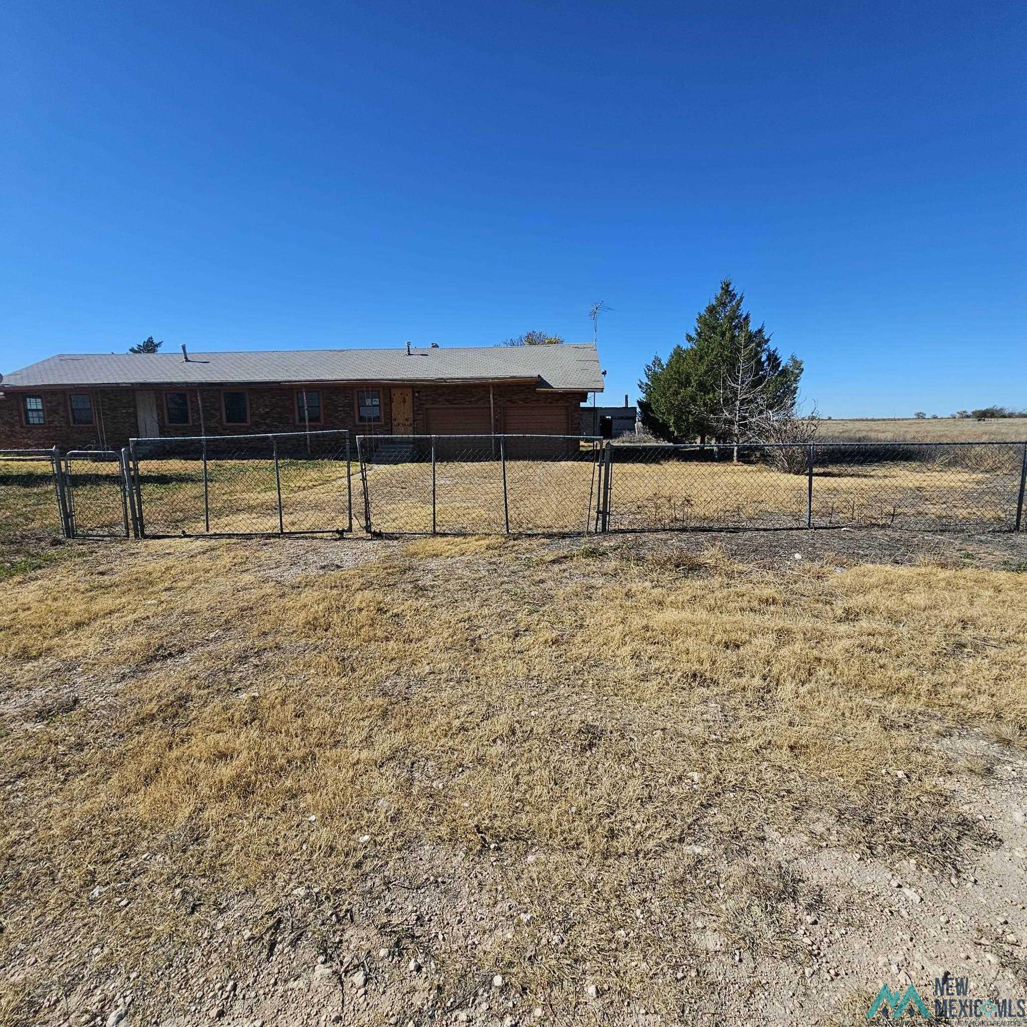 Portales, New Mexico 88130, United States, 3 Bedrooms Bedrooms, ,2 BathroomsBathrooms,Residential,Active,249077