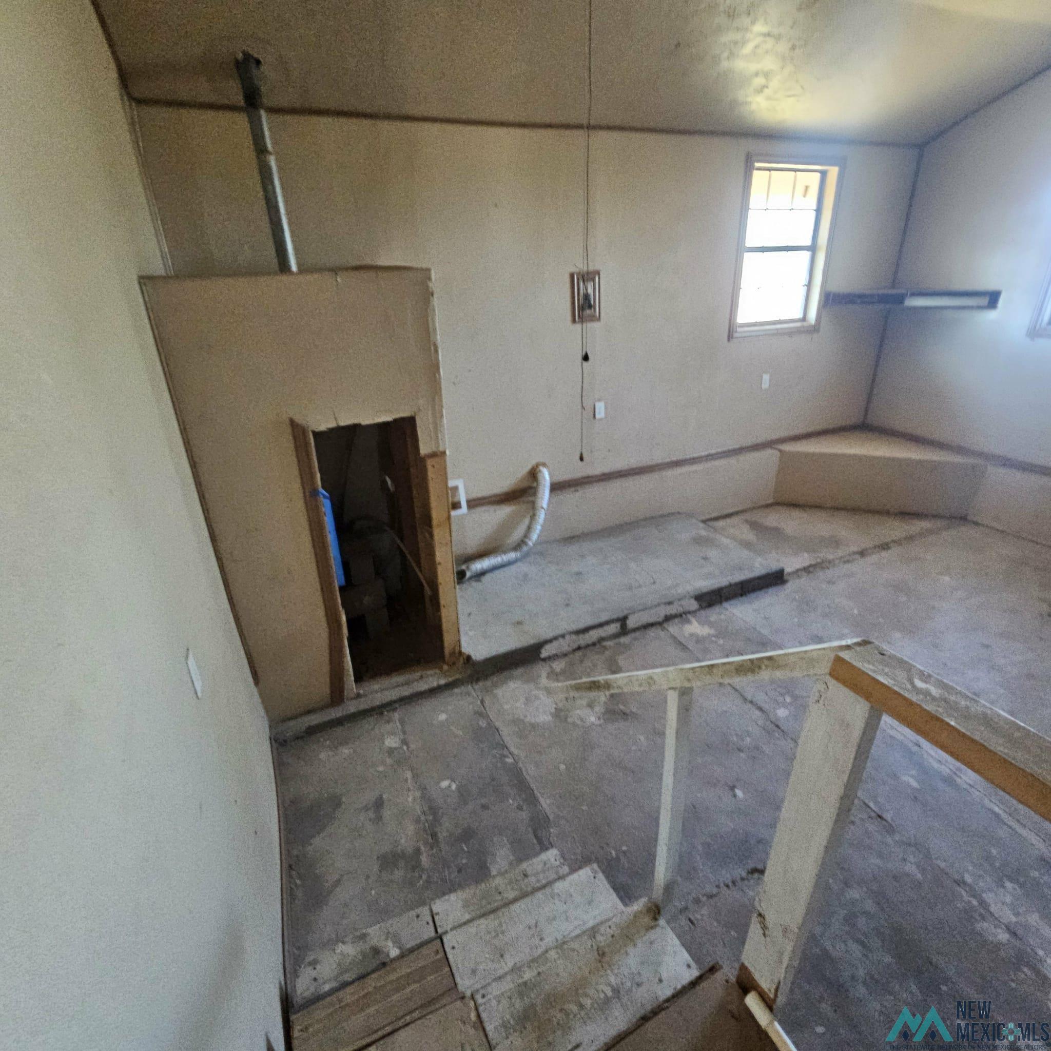 Portales, New Mexico 88130, United States, 3 Bedrooms Bedrooms, ,2 BathroomsBathrooms,Residential,Active,249077