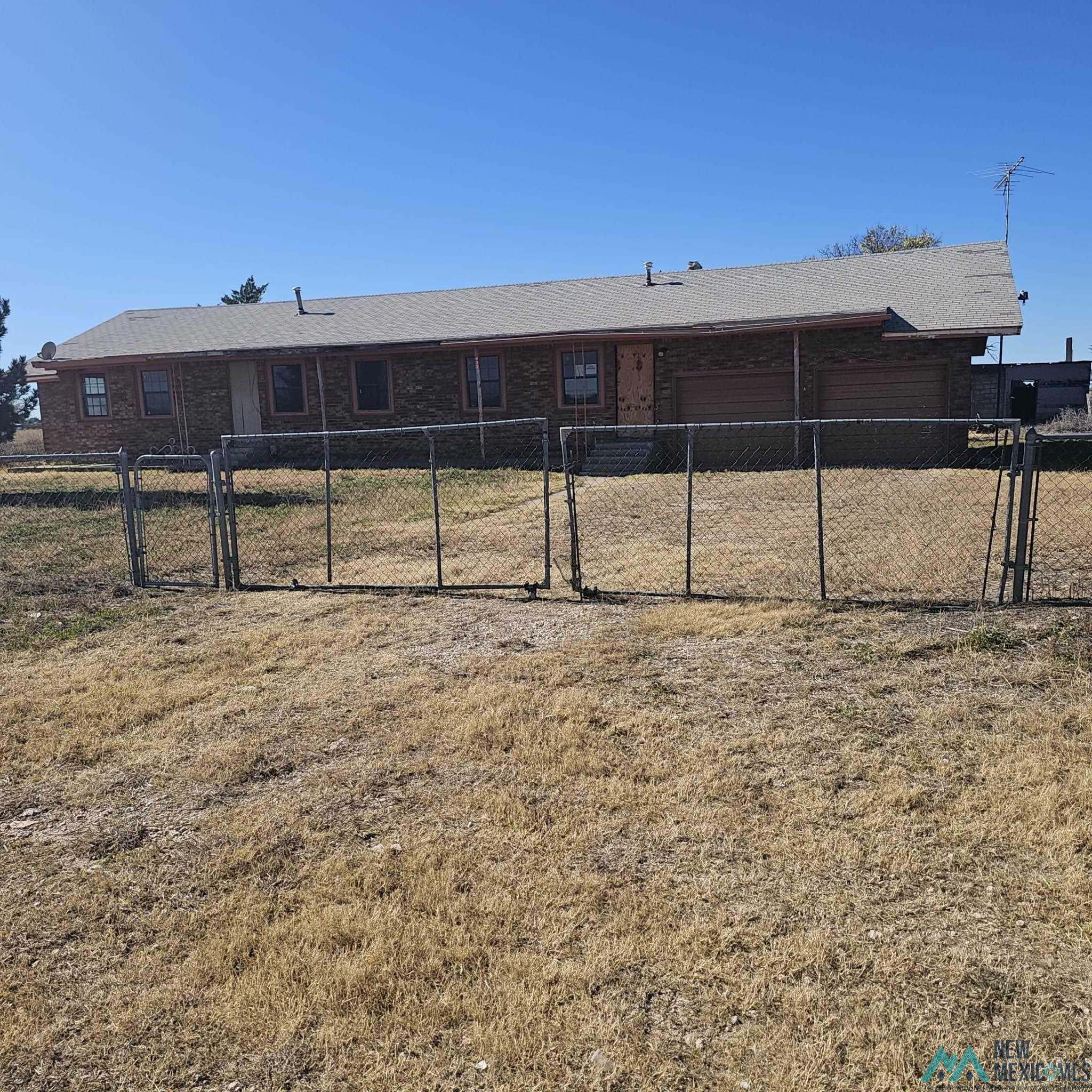 Portales, New Mexico 88130, United States, 3 Bedrooms Bedrooms, ,2 BathroomsBathrooms,Residential,Active,249077