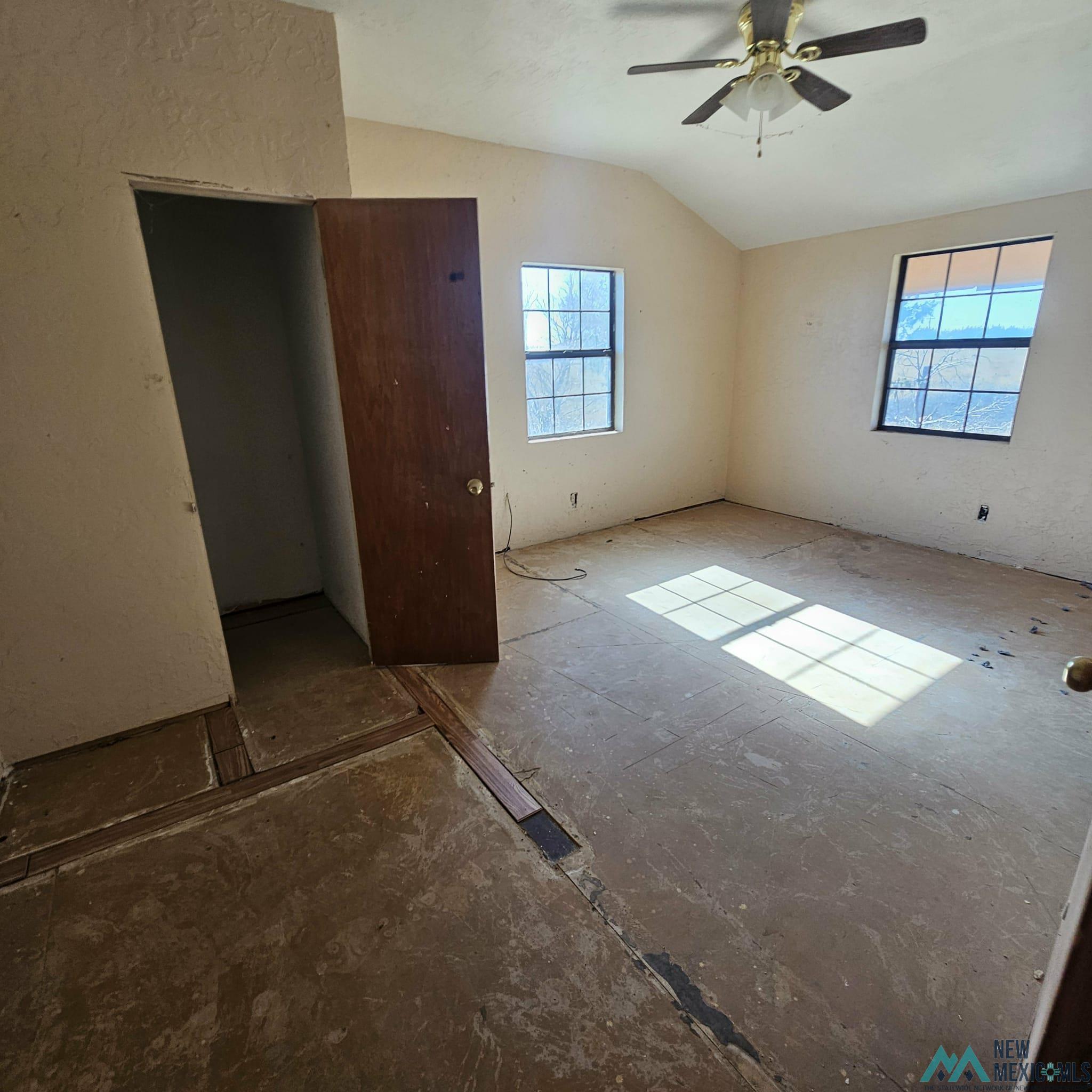 Portales, New Mexico 88130, United States, 3 Bedrooms Bedrooms, ,2 BathroomsBathrooms,Residential,Active,249077