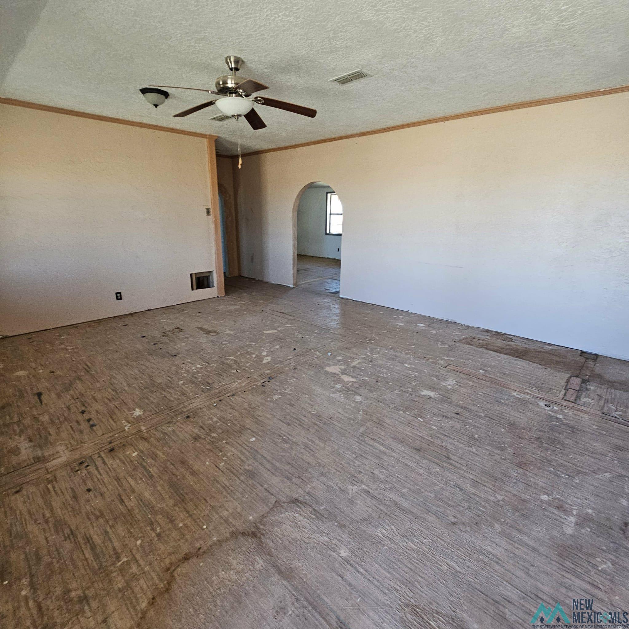 Portales, New Mexico 88130, United States, 3 Bedrooms Bedrooms, ,2 BathroomsBathrooms,Residential,Active,249077