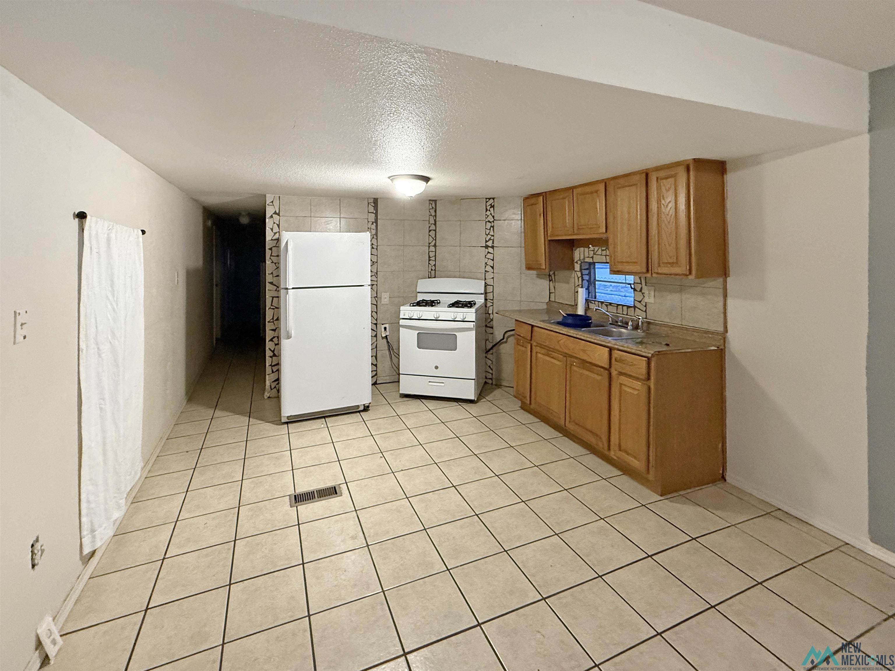 1518 E Skelly Street, Hobbs, New Mexico image 7