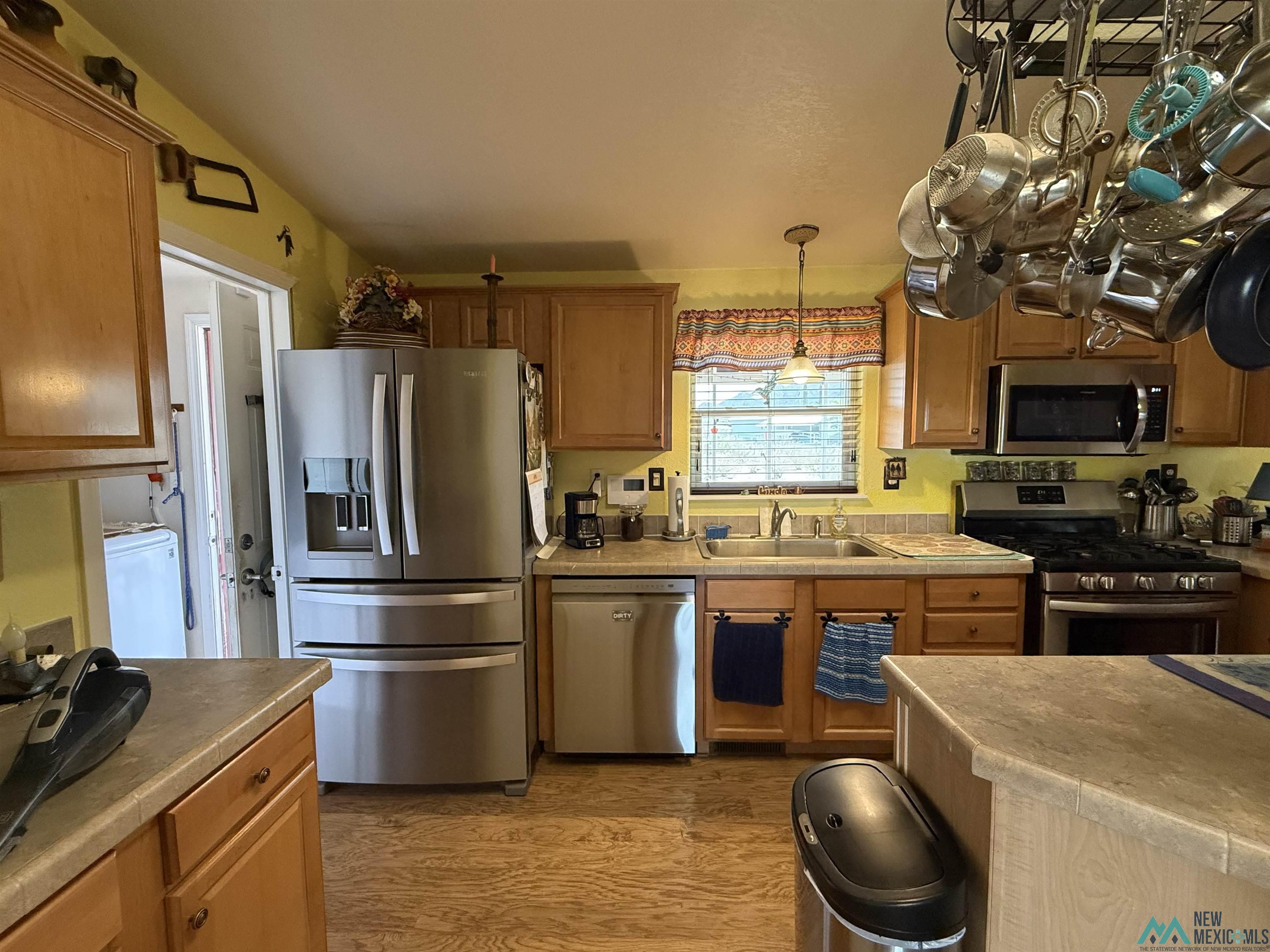 8460 SE Needles Eye Road, Deming, Texas image 12