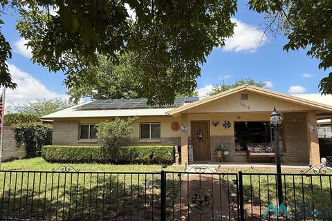 Homes For Sale - 1014 S Platinum Street<br/> Luna County, Deming, NM 88030