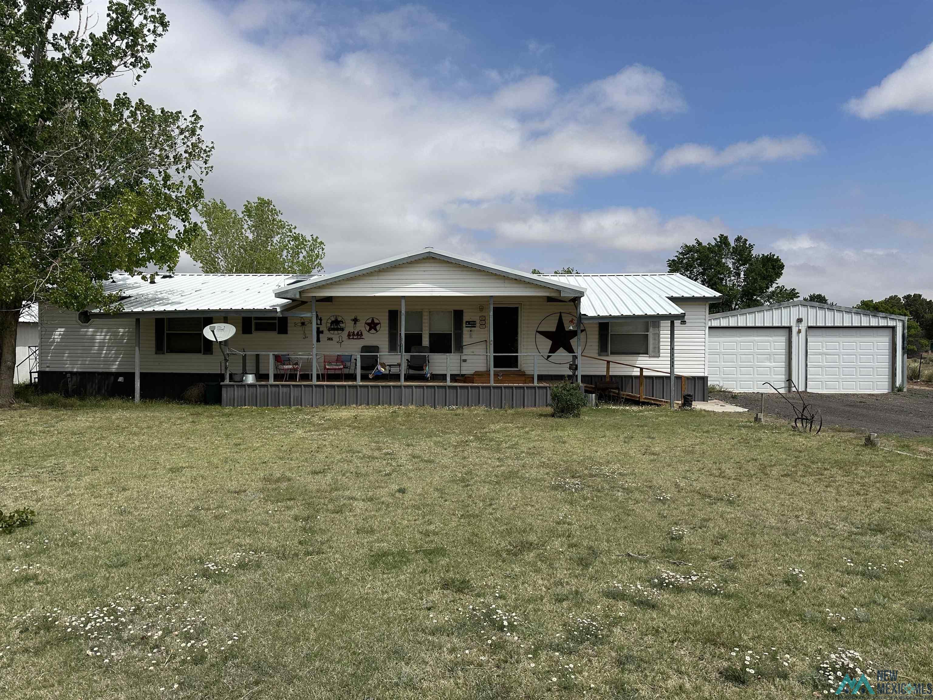 615 Fox Dr, Logan, Texas image 2