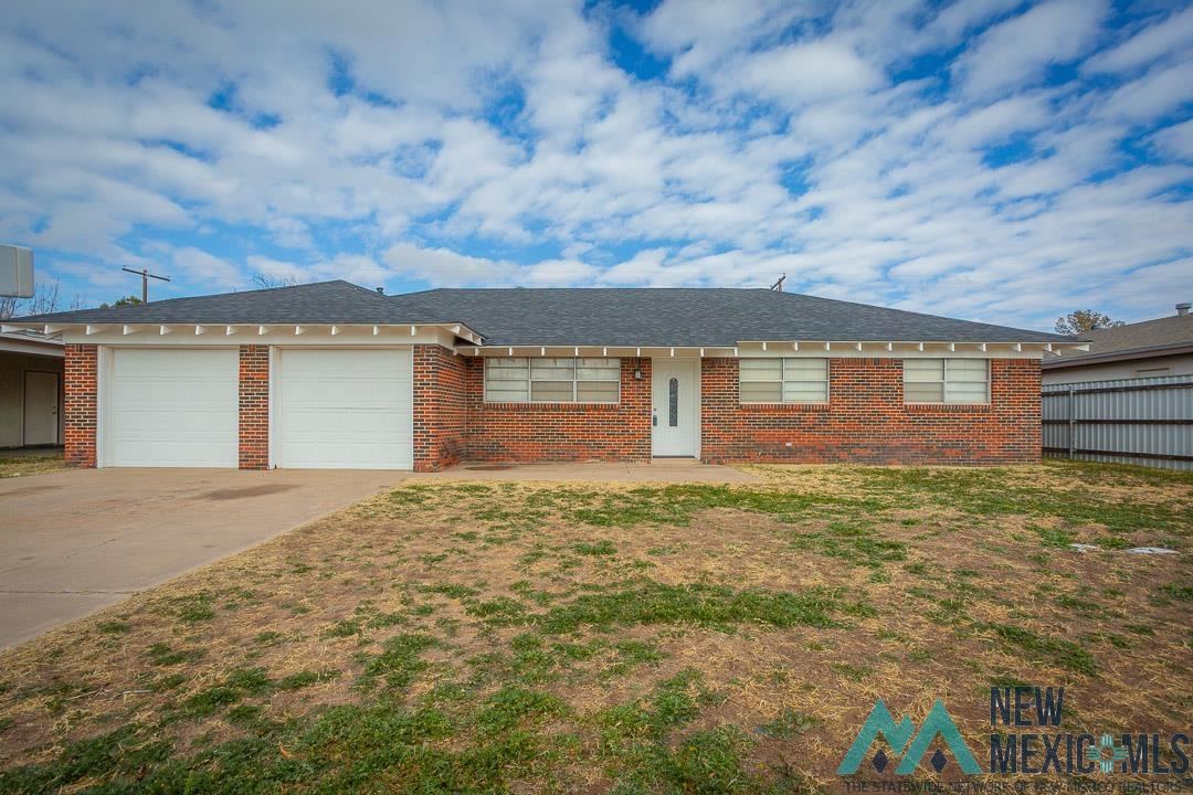 505 La Fonda Drive, Roswell, New Mexico image 1