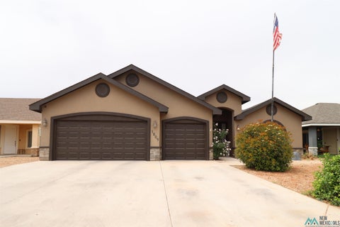 Homes For Sale - 1809 N Orchid Drive<br/> Hobbs, NM 88240