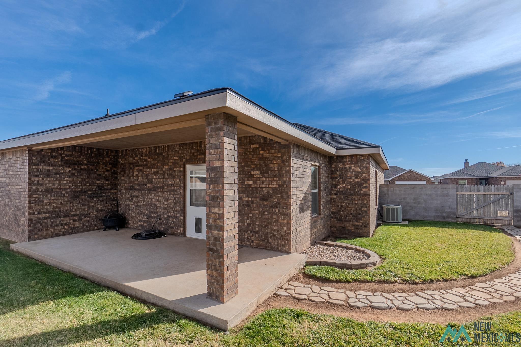 120 Almond Tree Lane, Clovis, Texas image 3