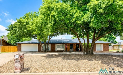Homes For Sale - 1808 Avondale Boulevard<br/> Curry County, Clovis, NM 88101