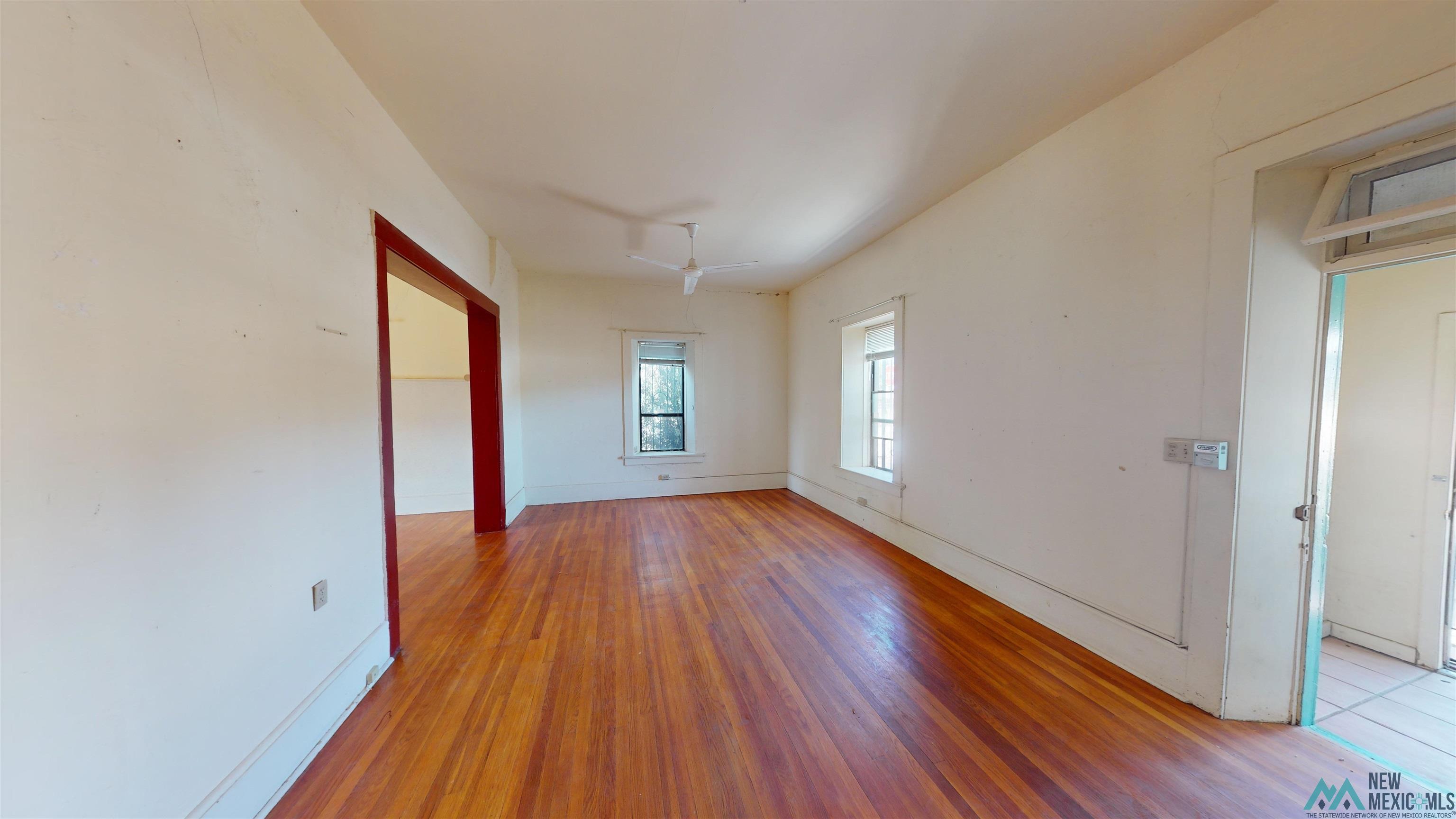320 W Maple Street, Deming, Texas image 3