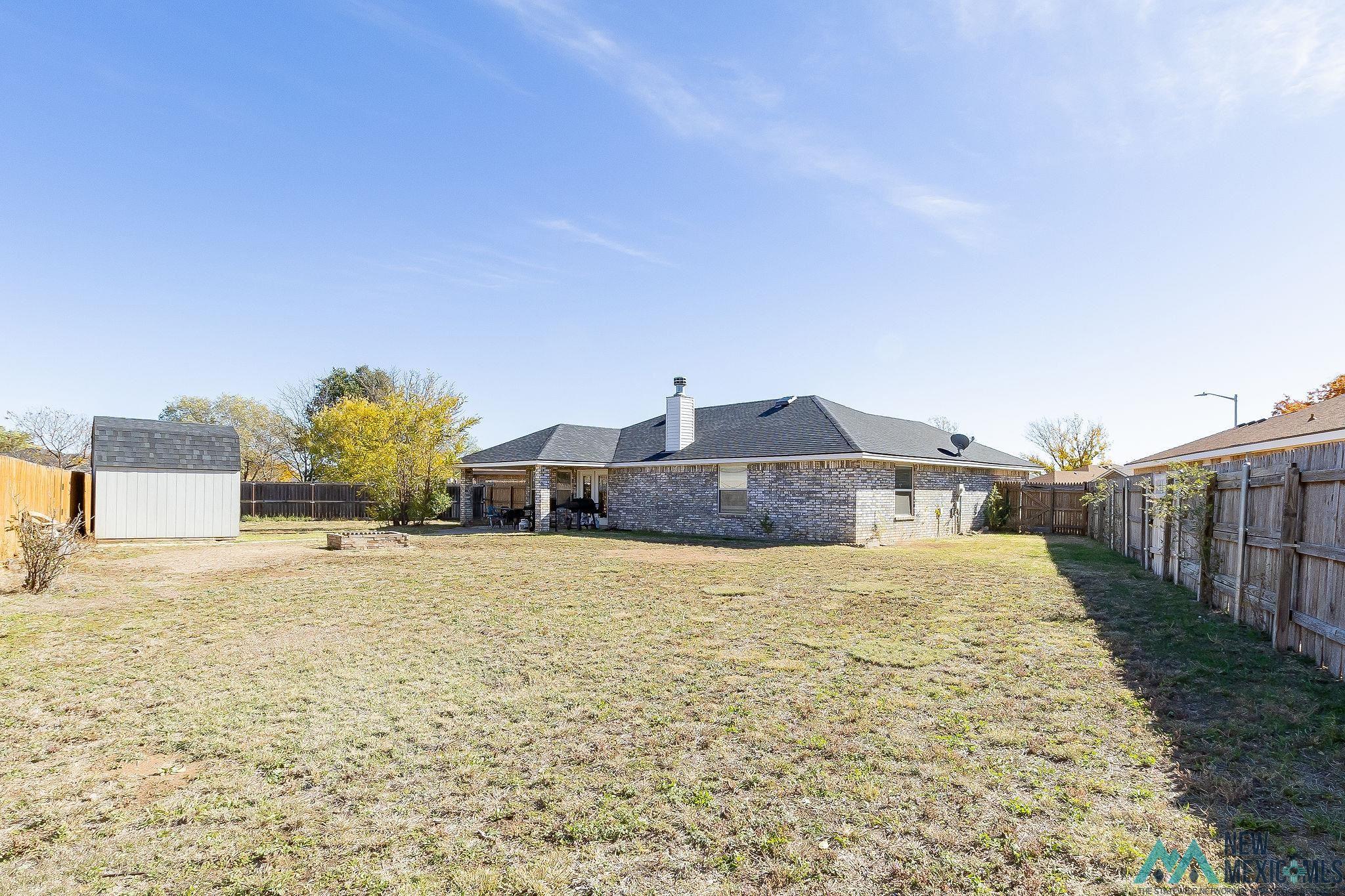 Clovis, New Mexico 88101, United States, 3 Bedrooms Bedrooms, ,2 BathroomsBathrooms,Residential,Pending,31755