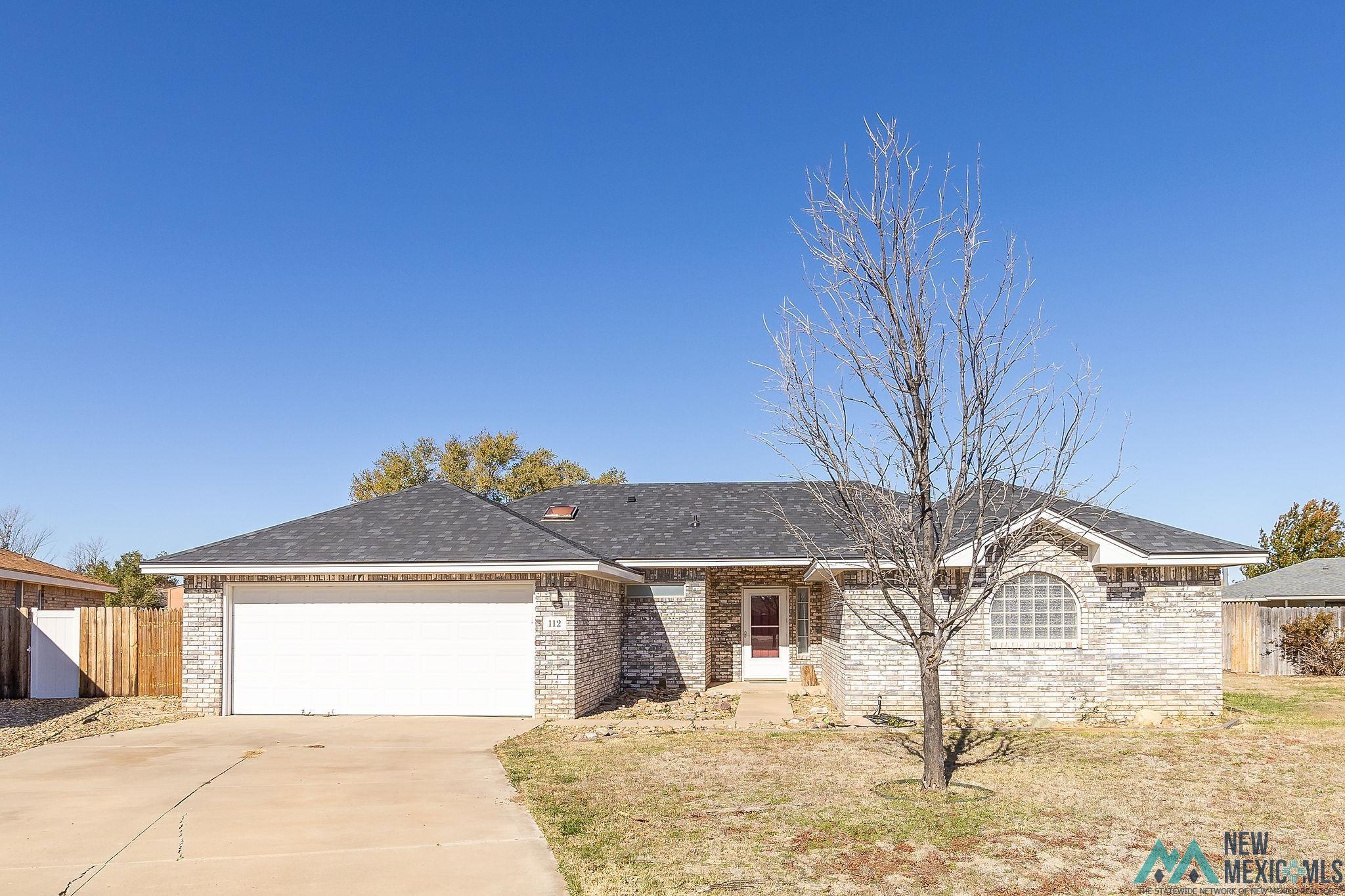 Clovis, New Mexico 88101, United States, 3 Bedrooms Bedrooms, ,2 BathroomsBathrooms,Residential,Pending,31755